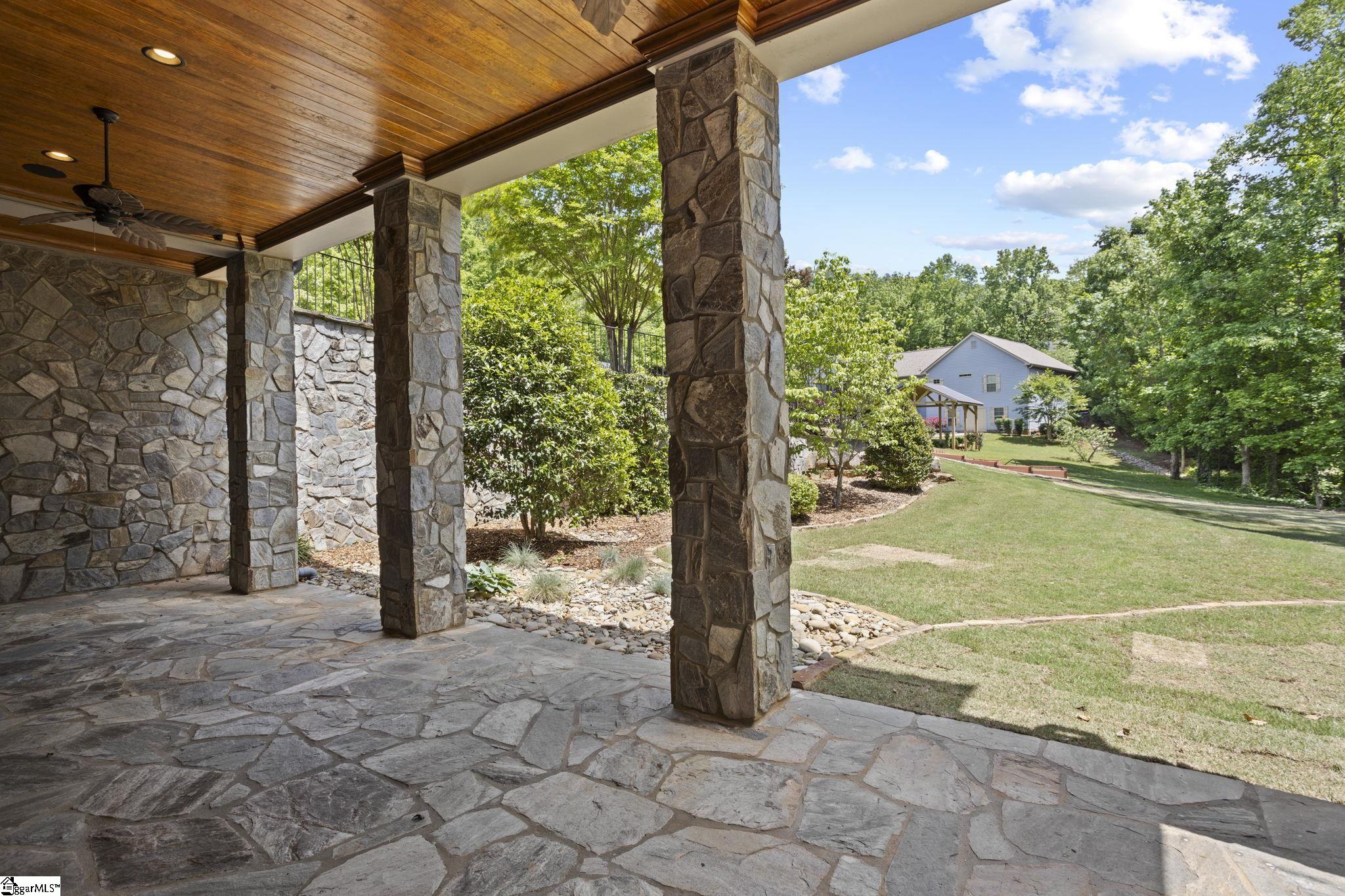 160 Mountain Brook Trail