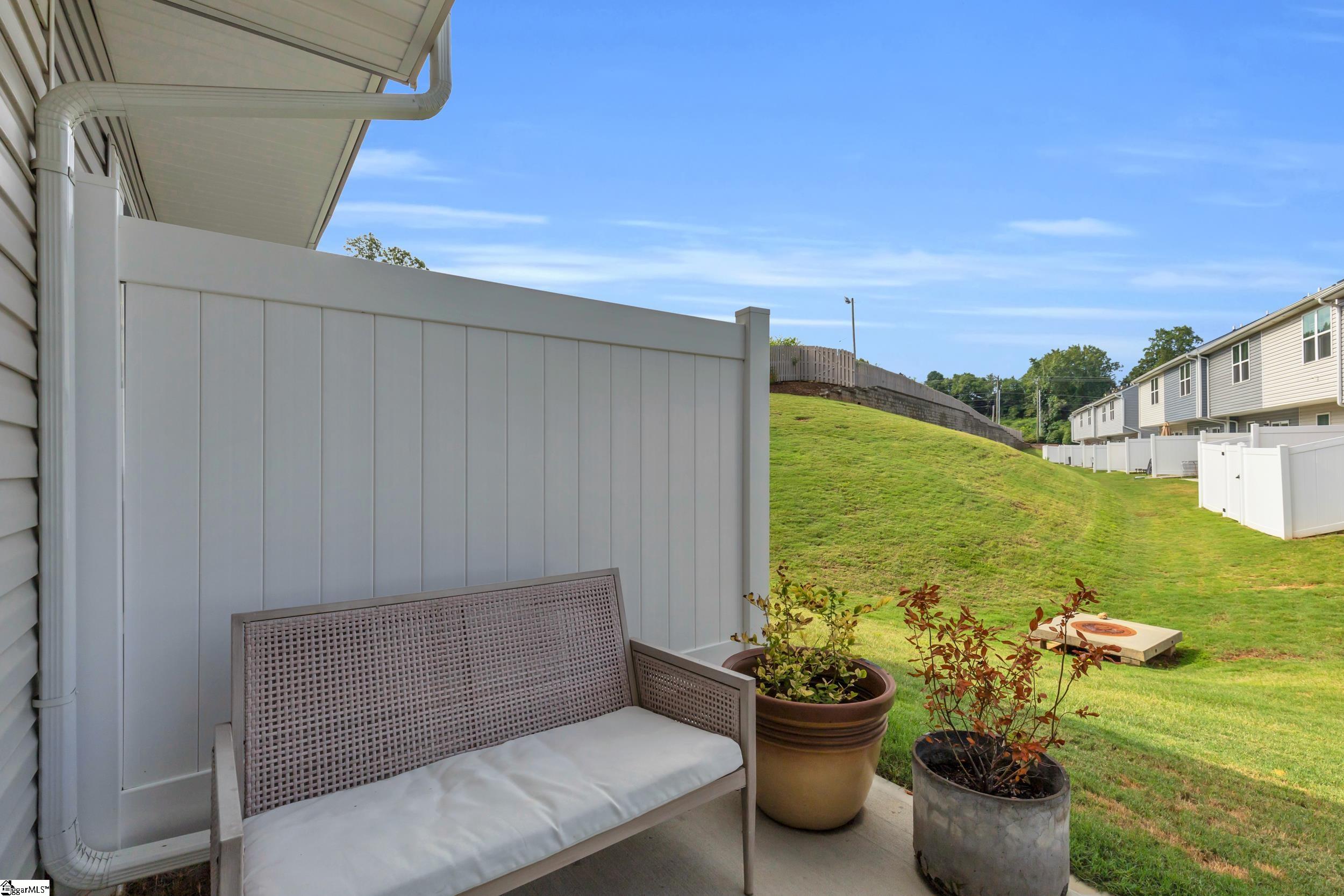 106 Forthside Way