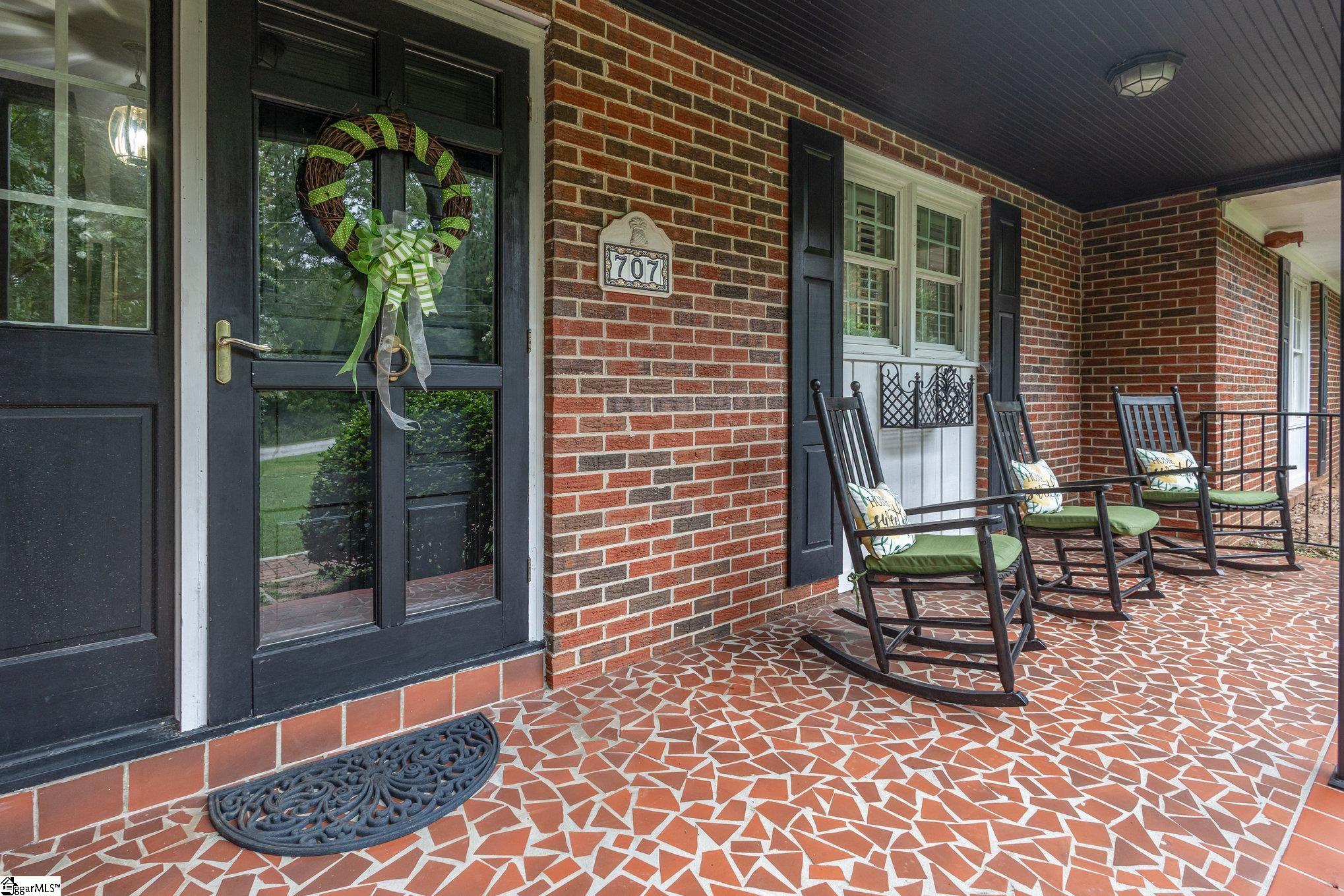 707 Parkview Drive