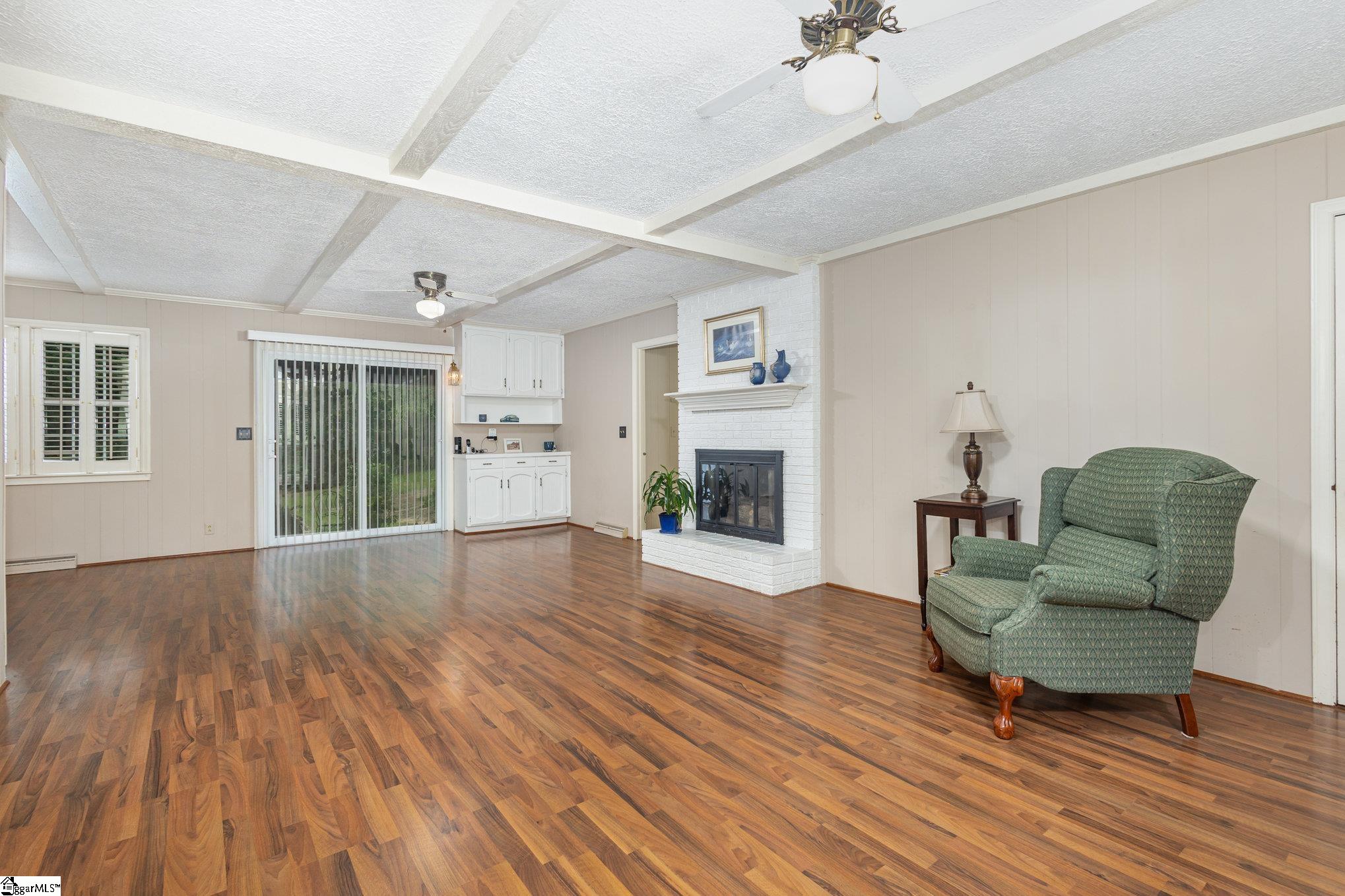 707 Parkview Drive