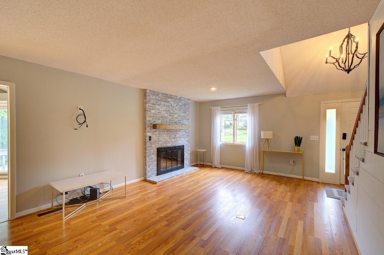 105 B Fairway Oaks Lane