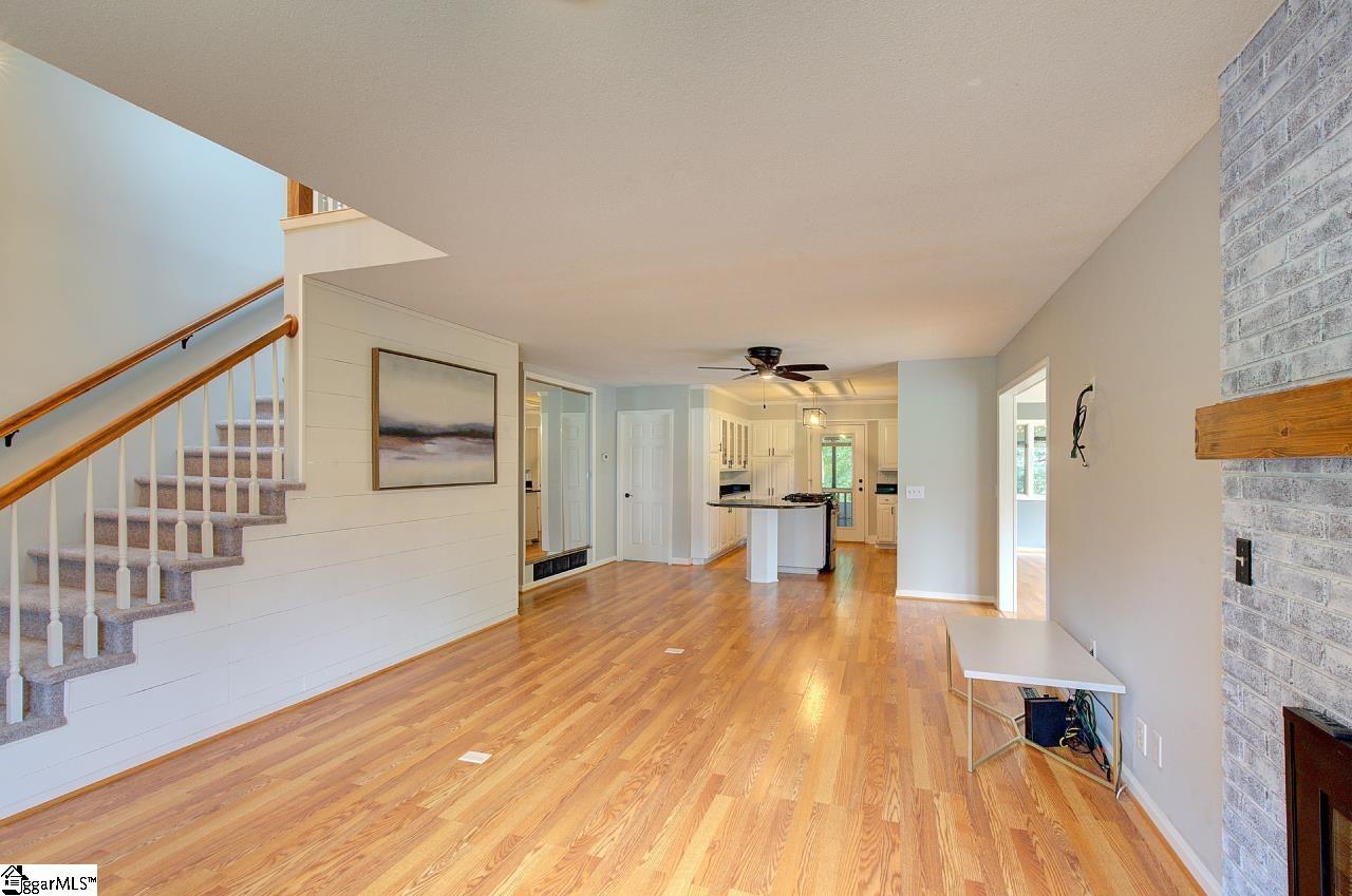 105 B Fairway Oaks Lane