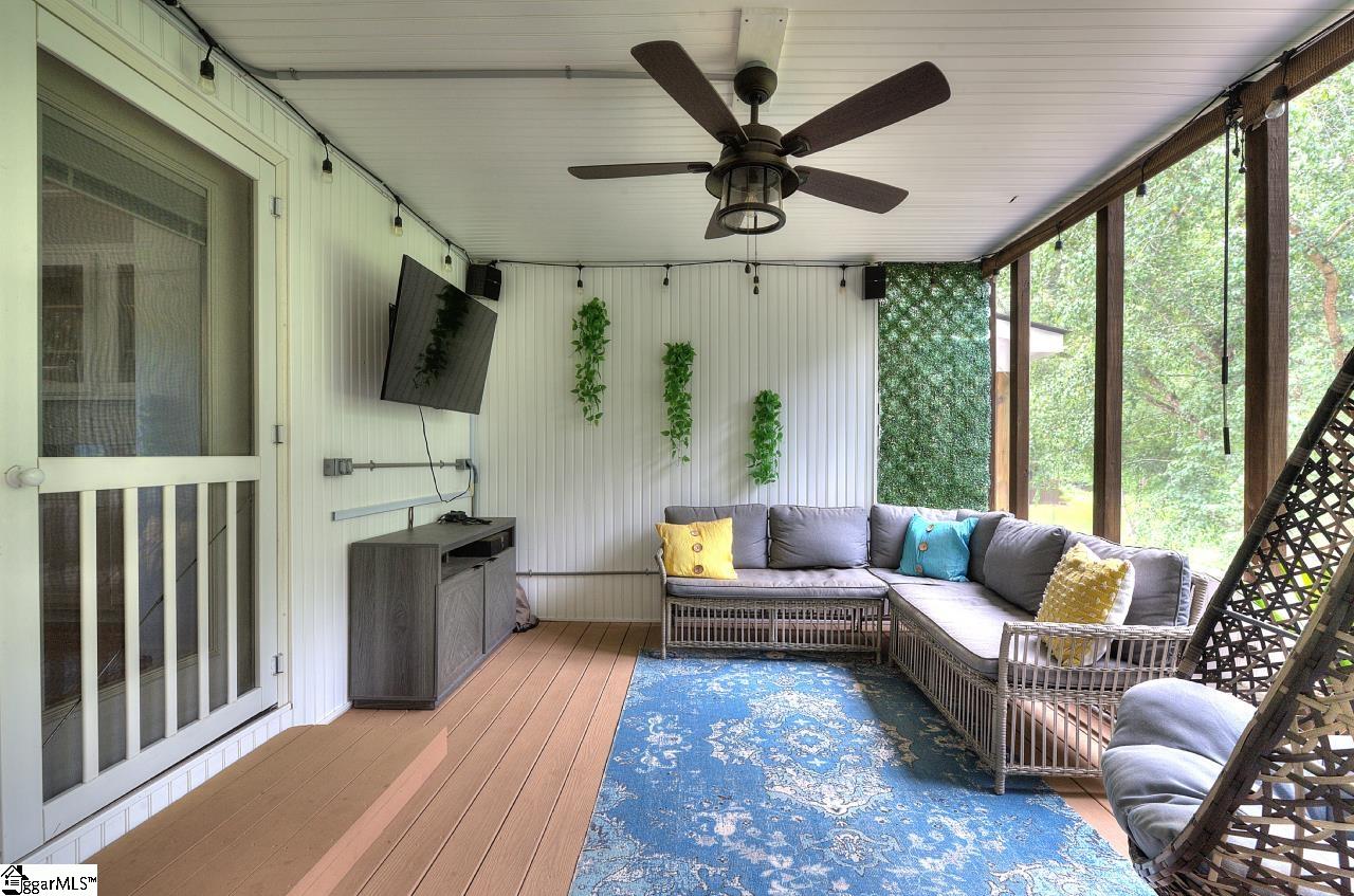 105 B Fairway Oaks Lane