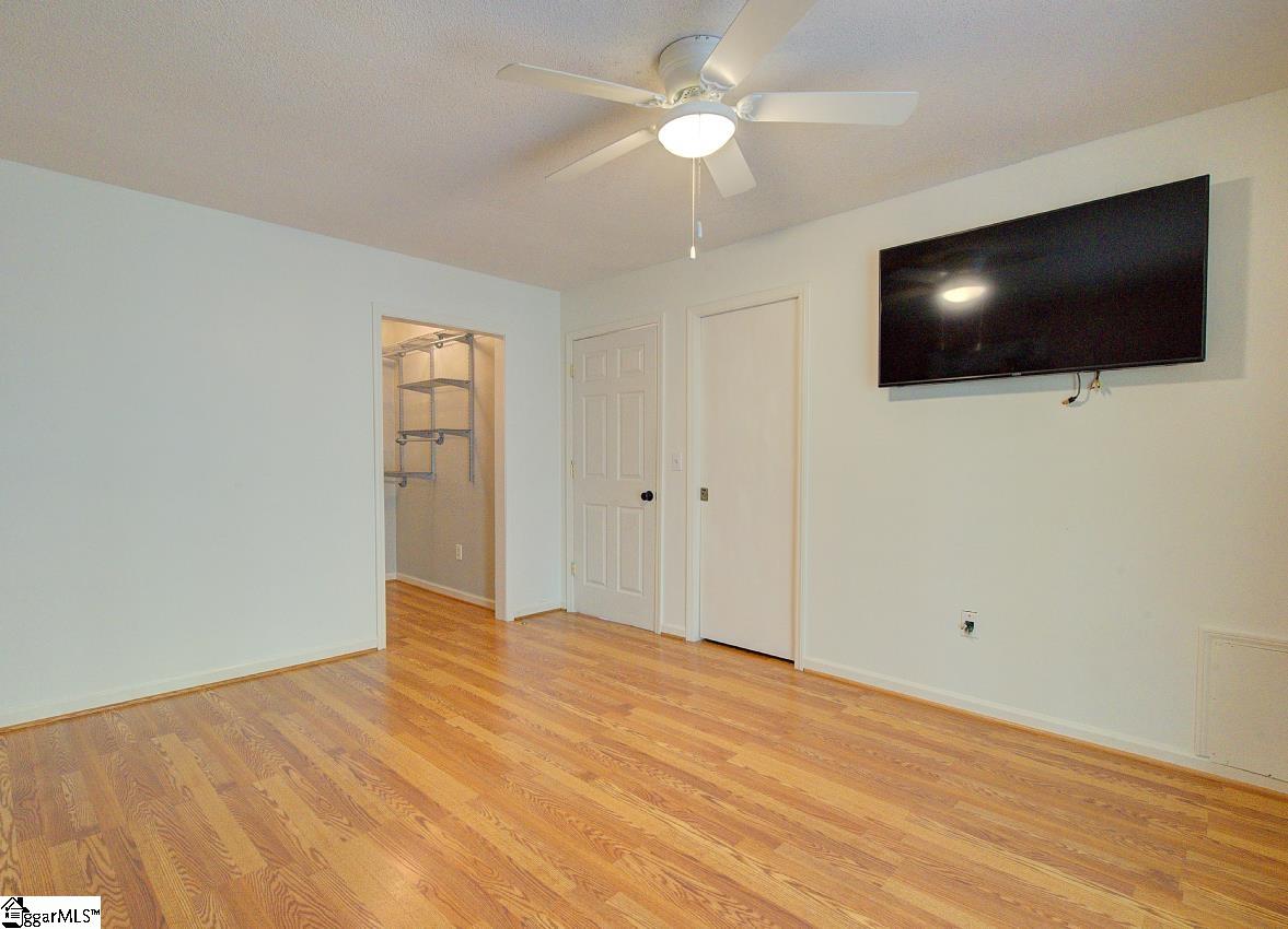 105 B Fairway Oaks Lane