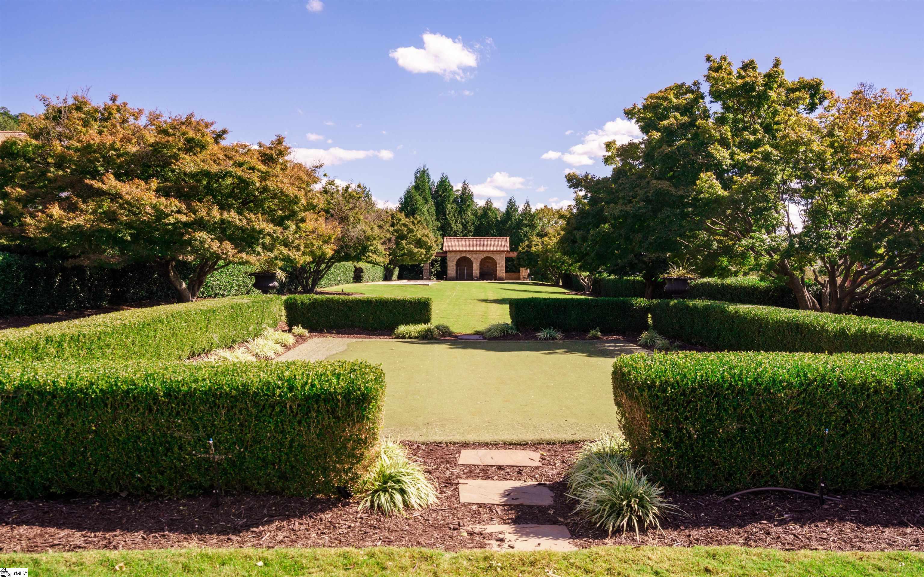 800 Montebello Drive