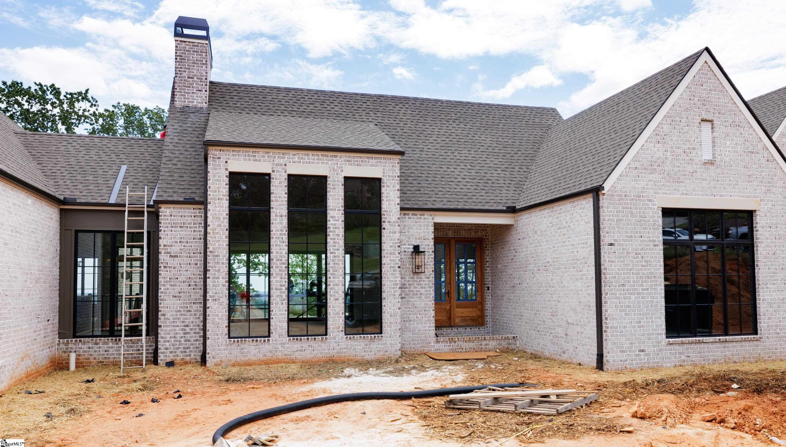 800 Montebello Drive