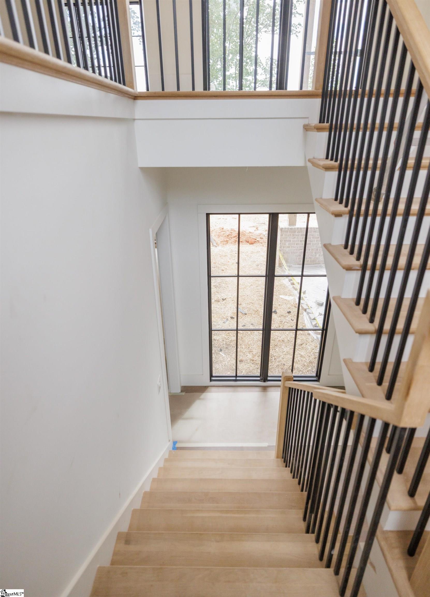 800 Montebello Drive