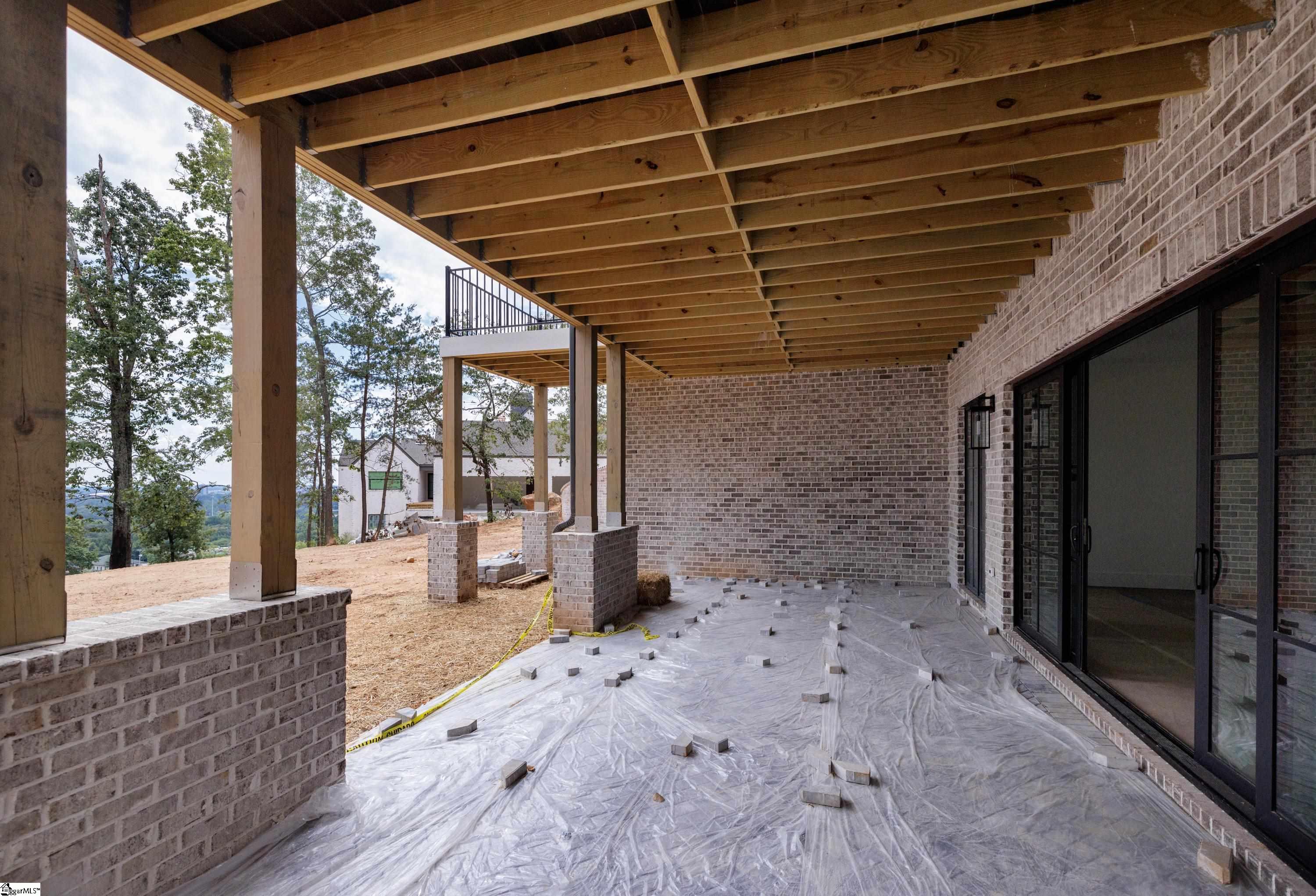 800 Montebello Drive