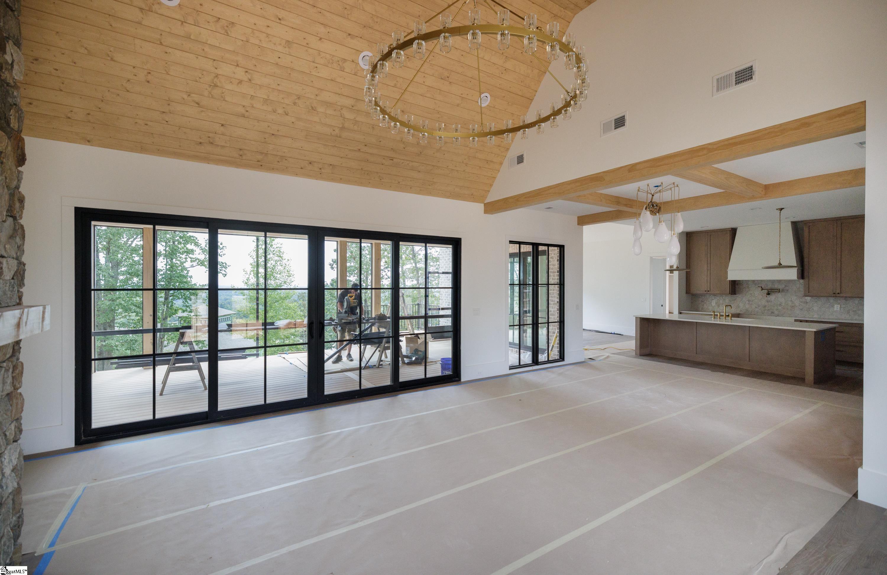 800 Montebello Drive