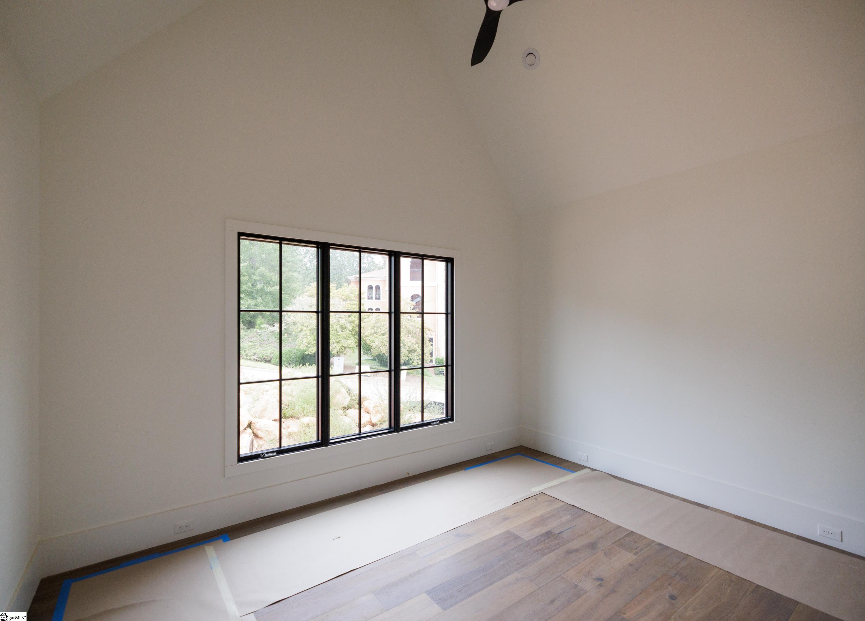 800 Montebello Drive