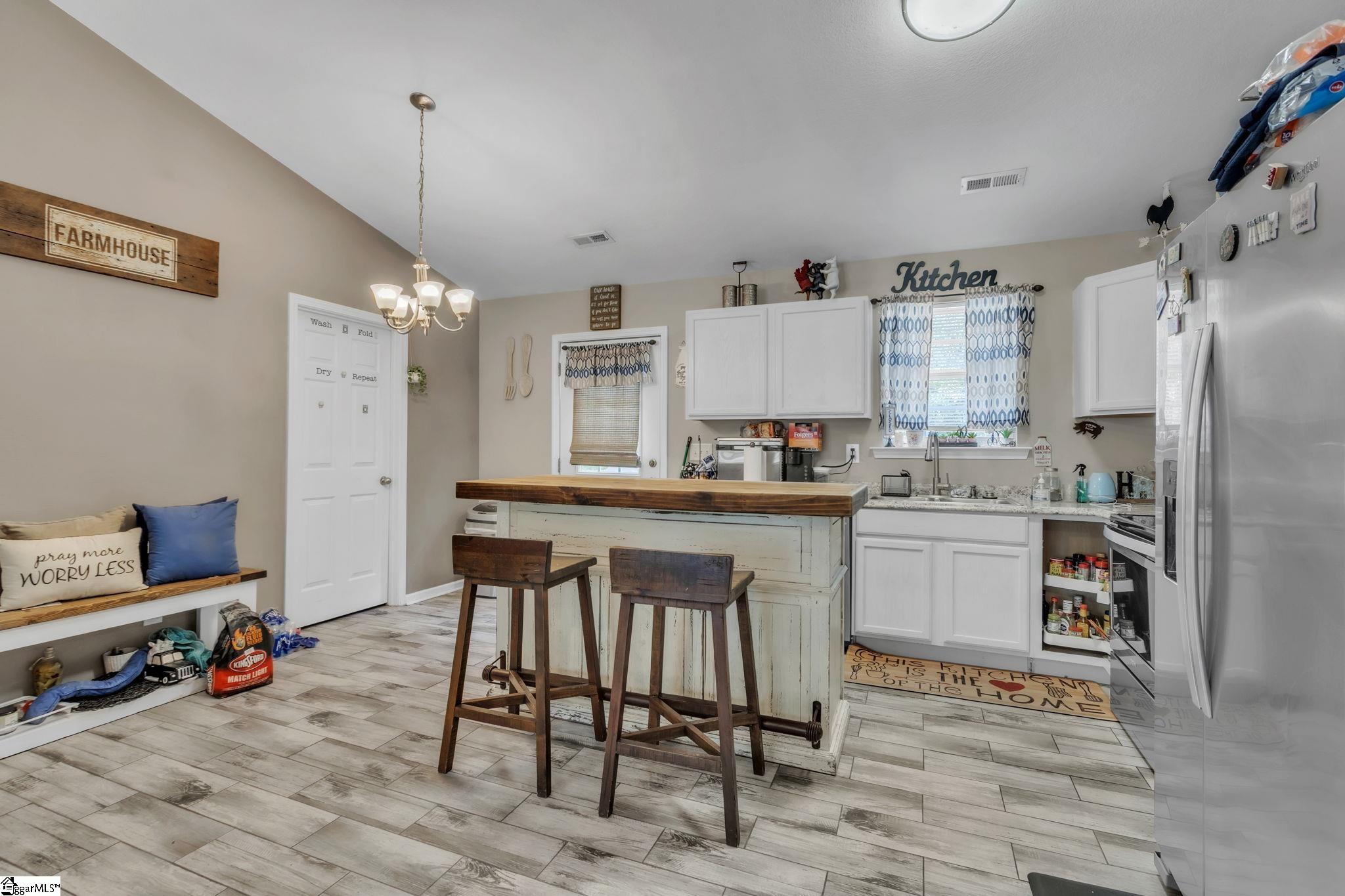 105 Backwater Way
