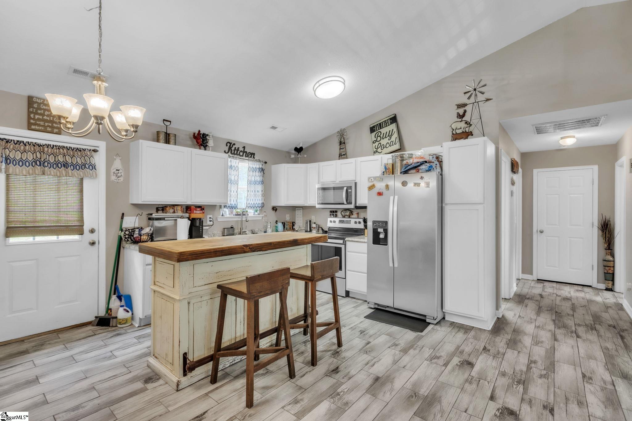 105 Backwater Way