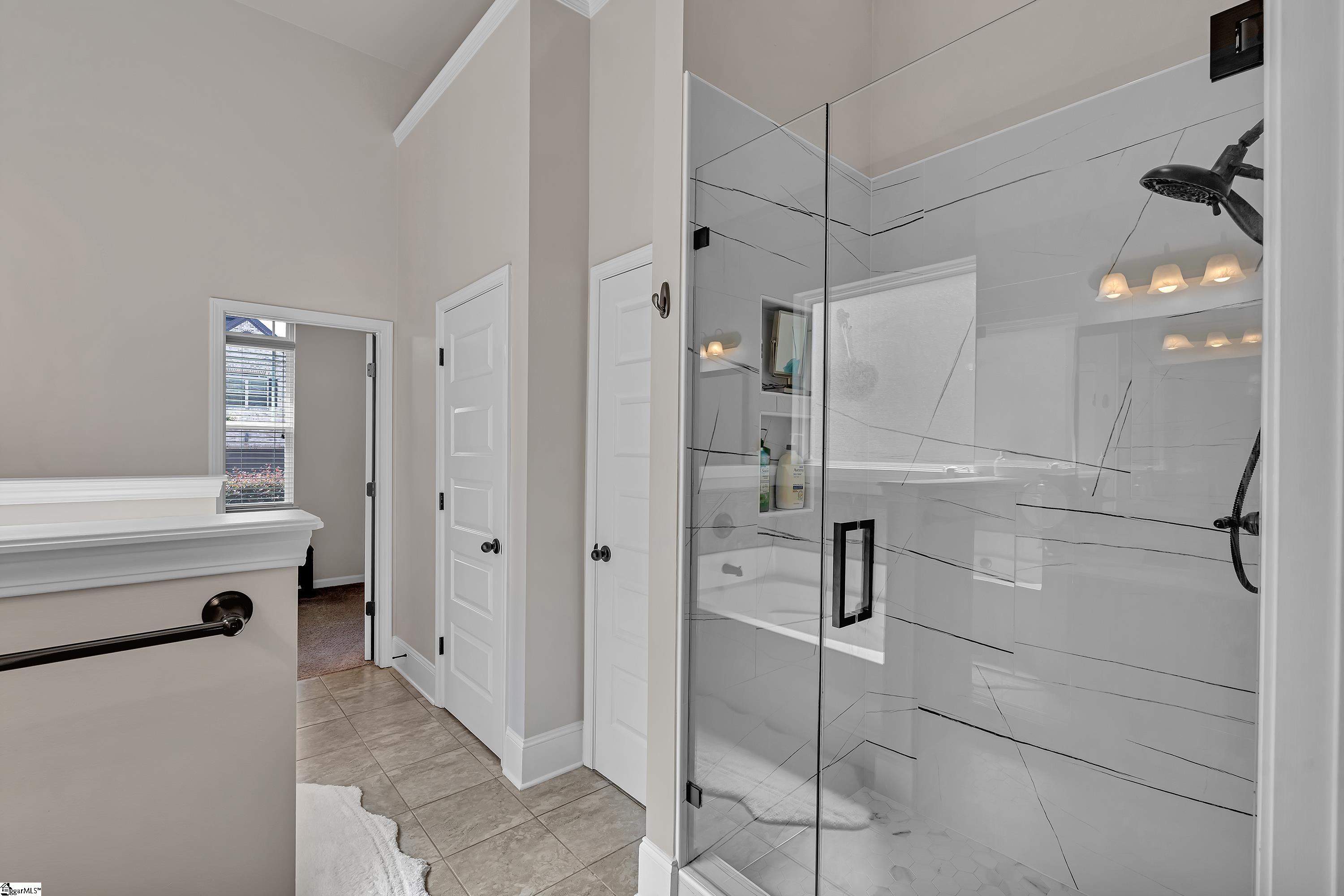 323 Sunnybrook Lane