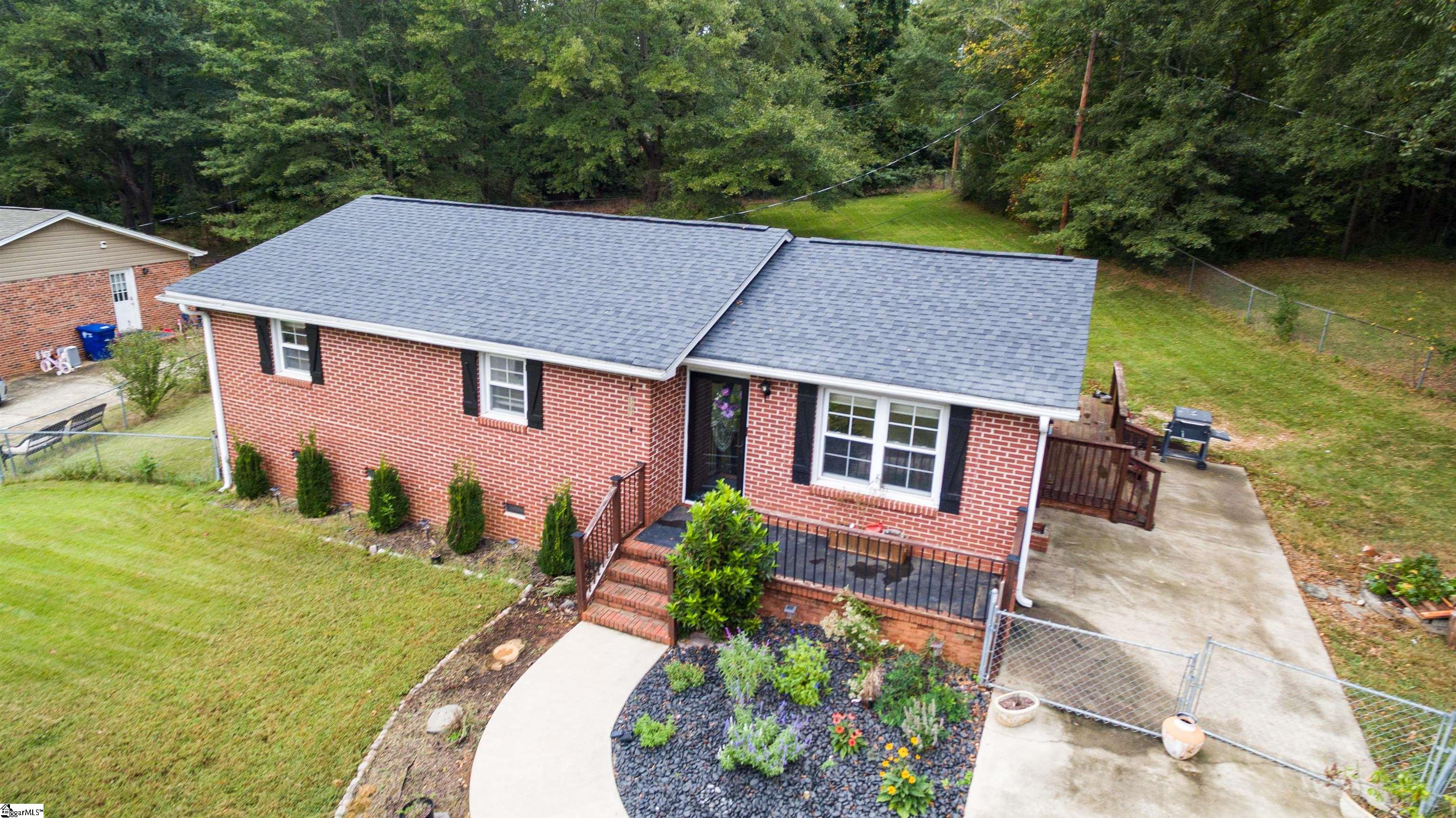 100 Cliffwood Court