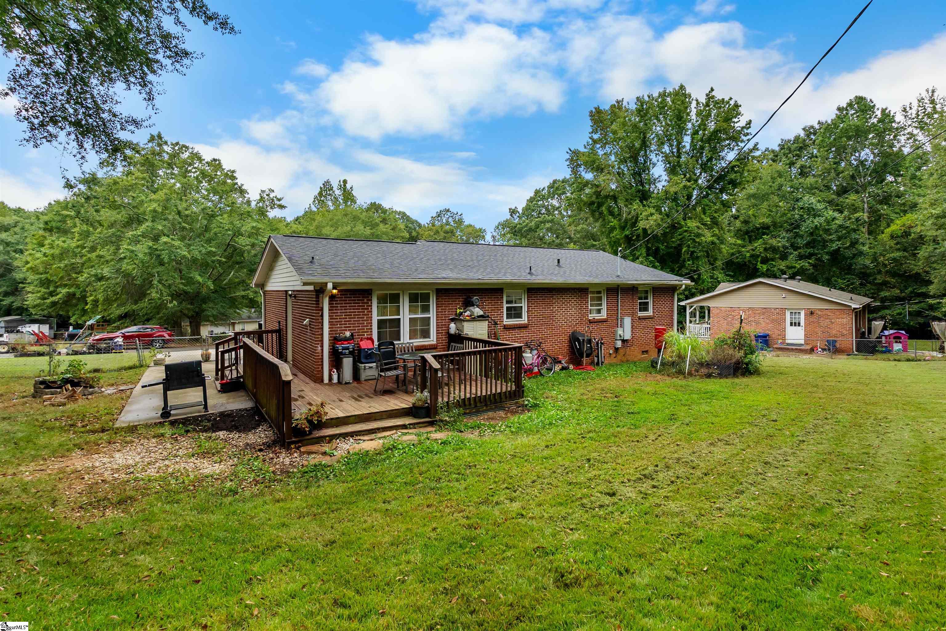100 Cliffwood Court