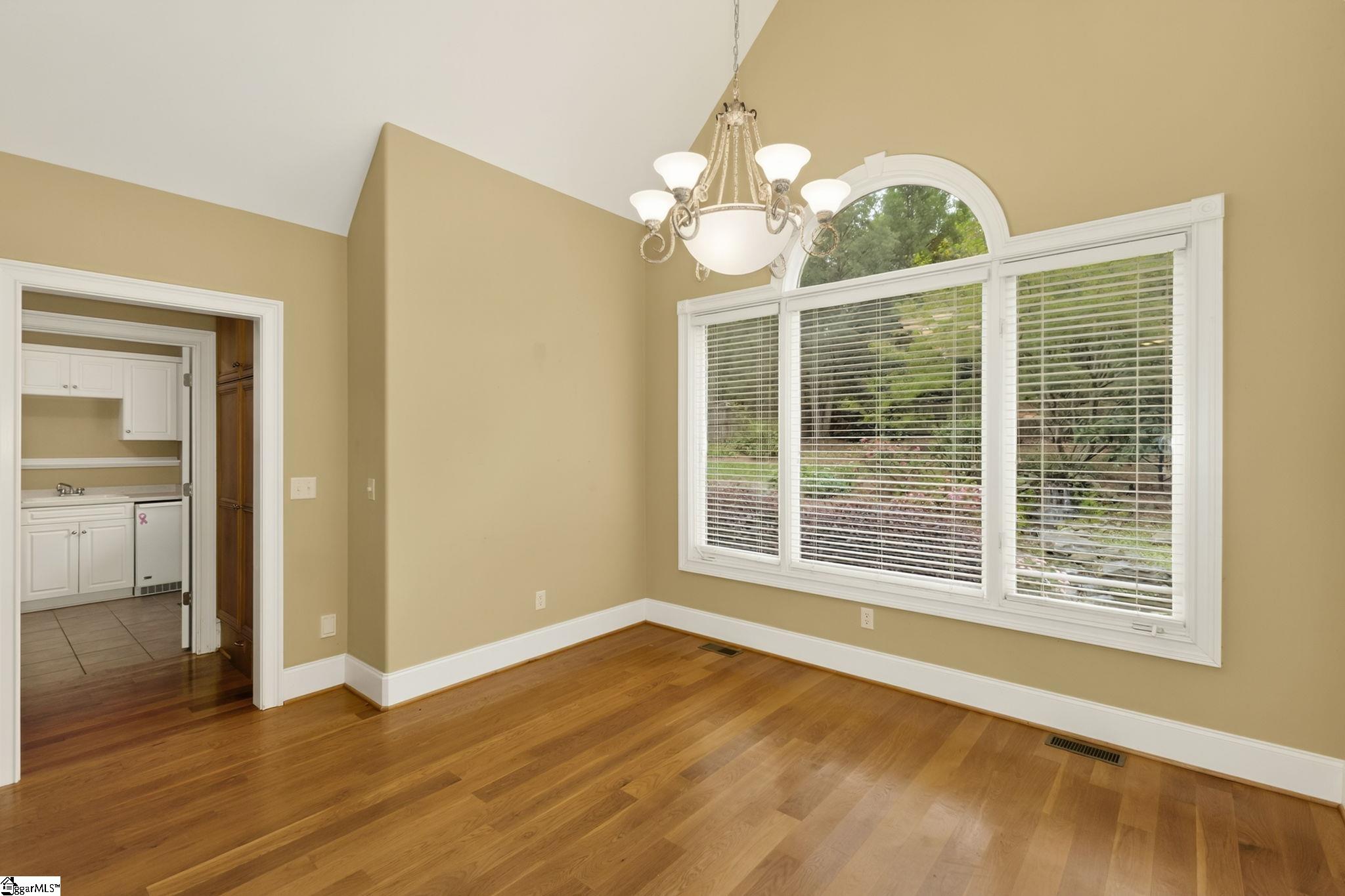 907 Sugar Oak Court