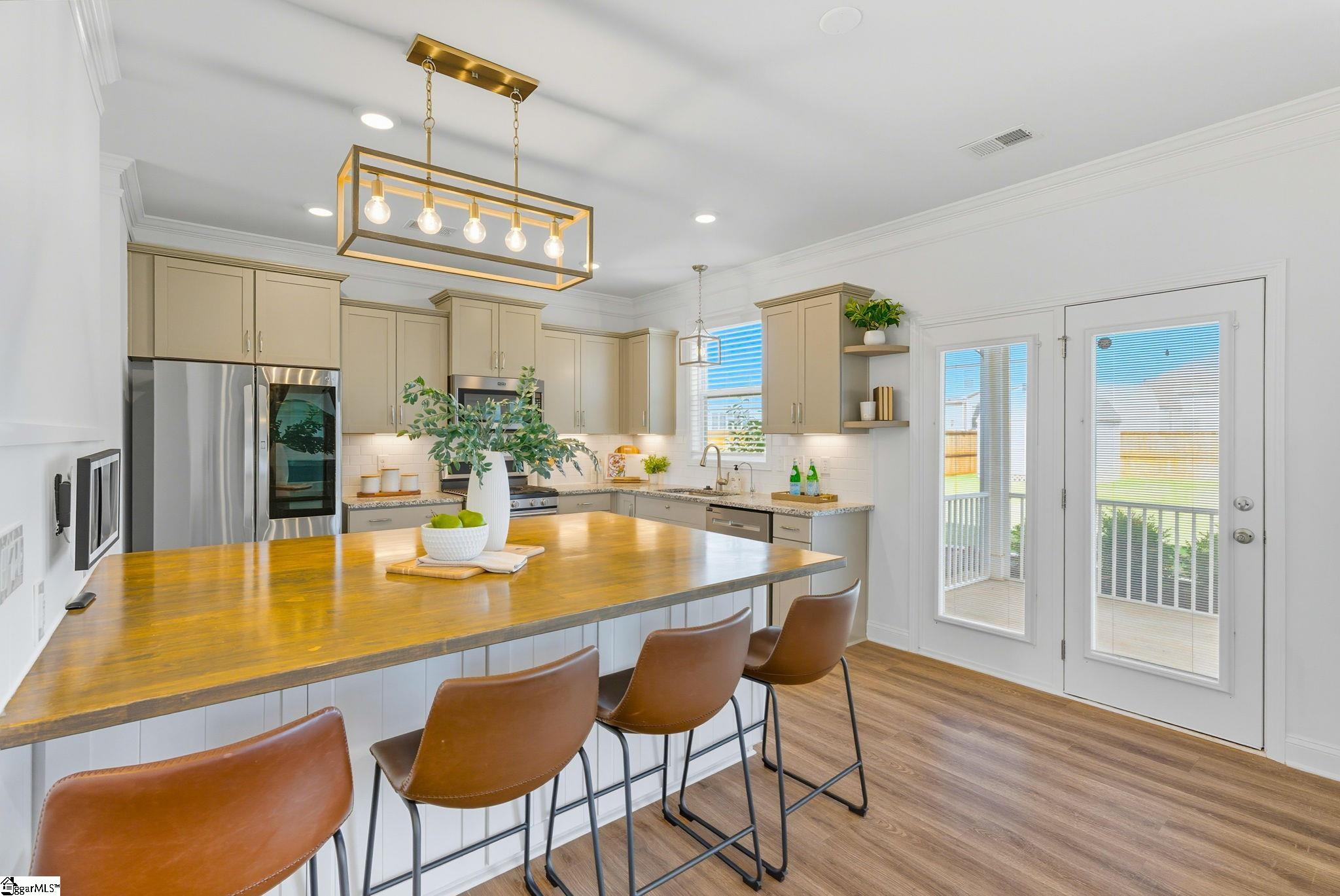 102 Pollyanna Drive
