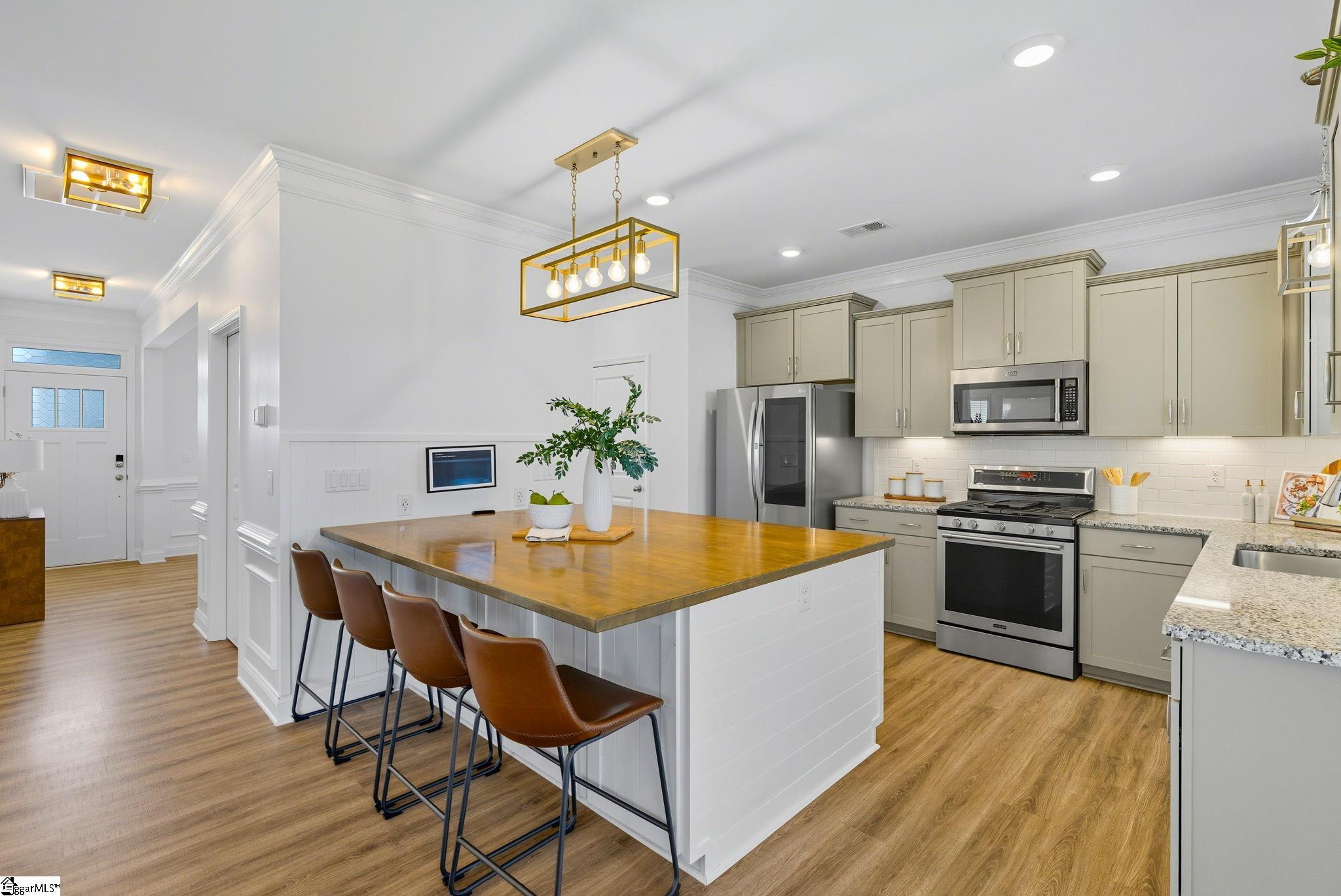 102 Pollyanna Drive