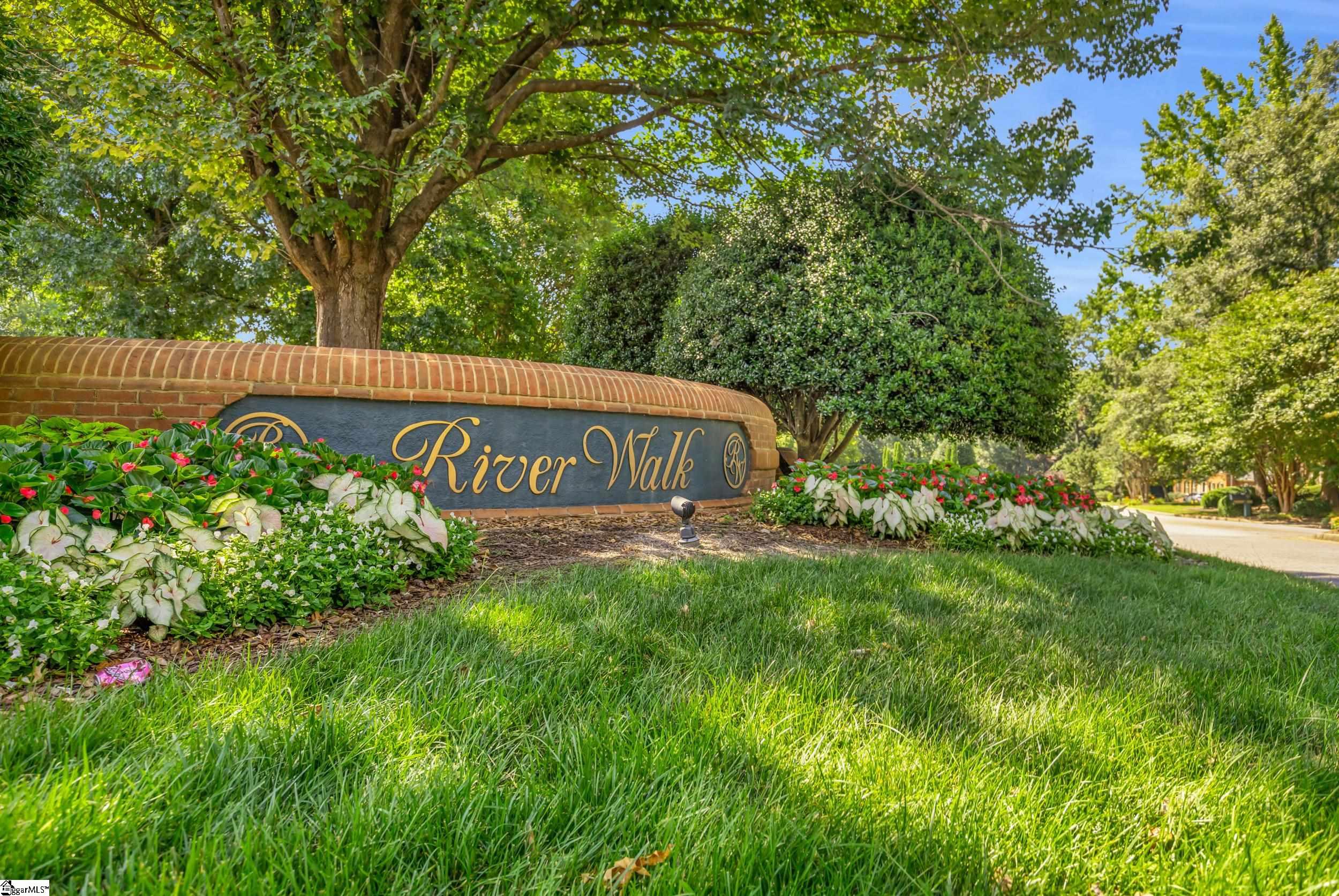 341 Parkside Drive