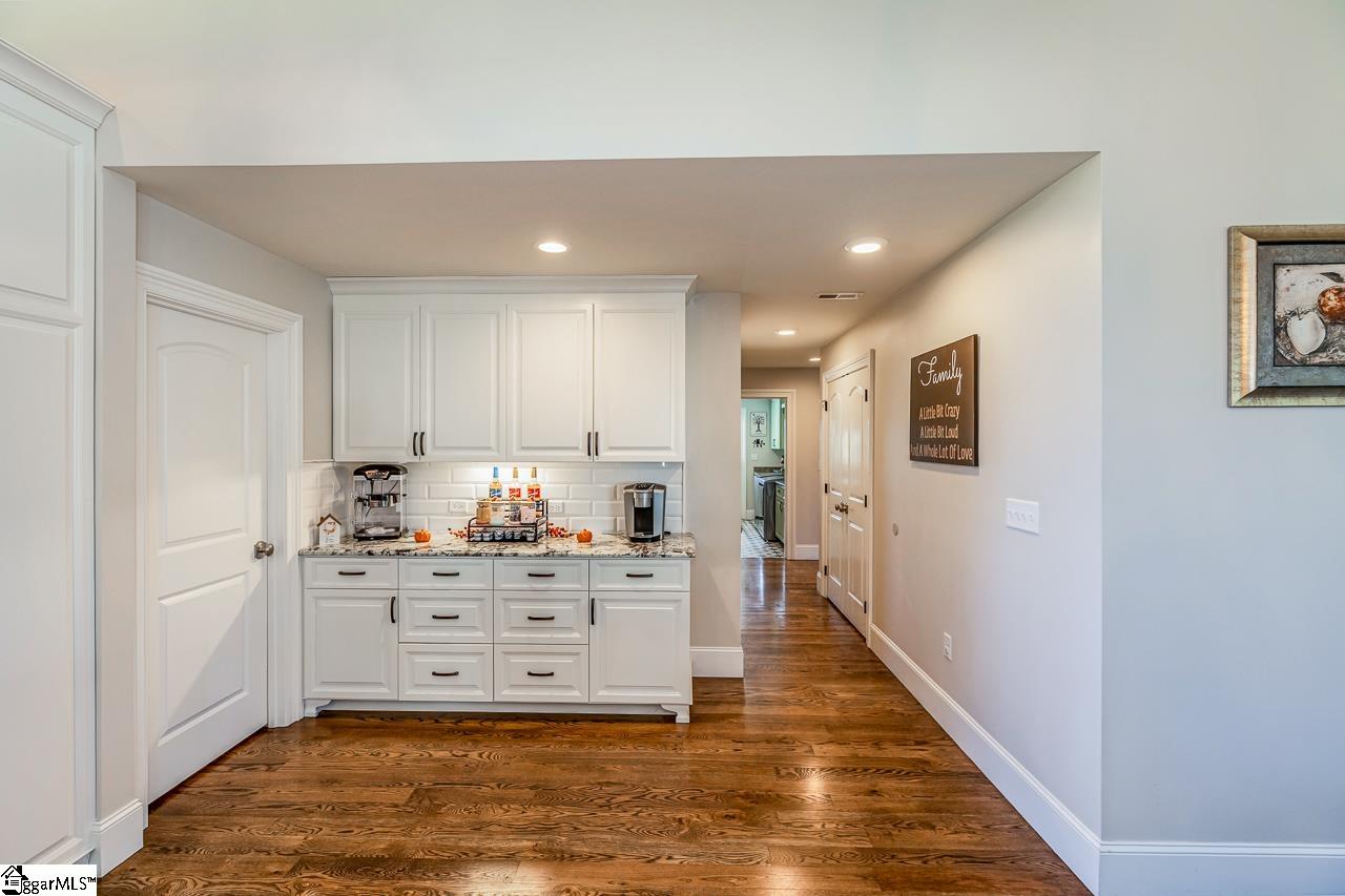 852 Necker Pointe Lane