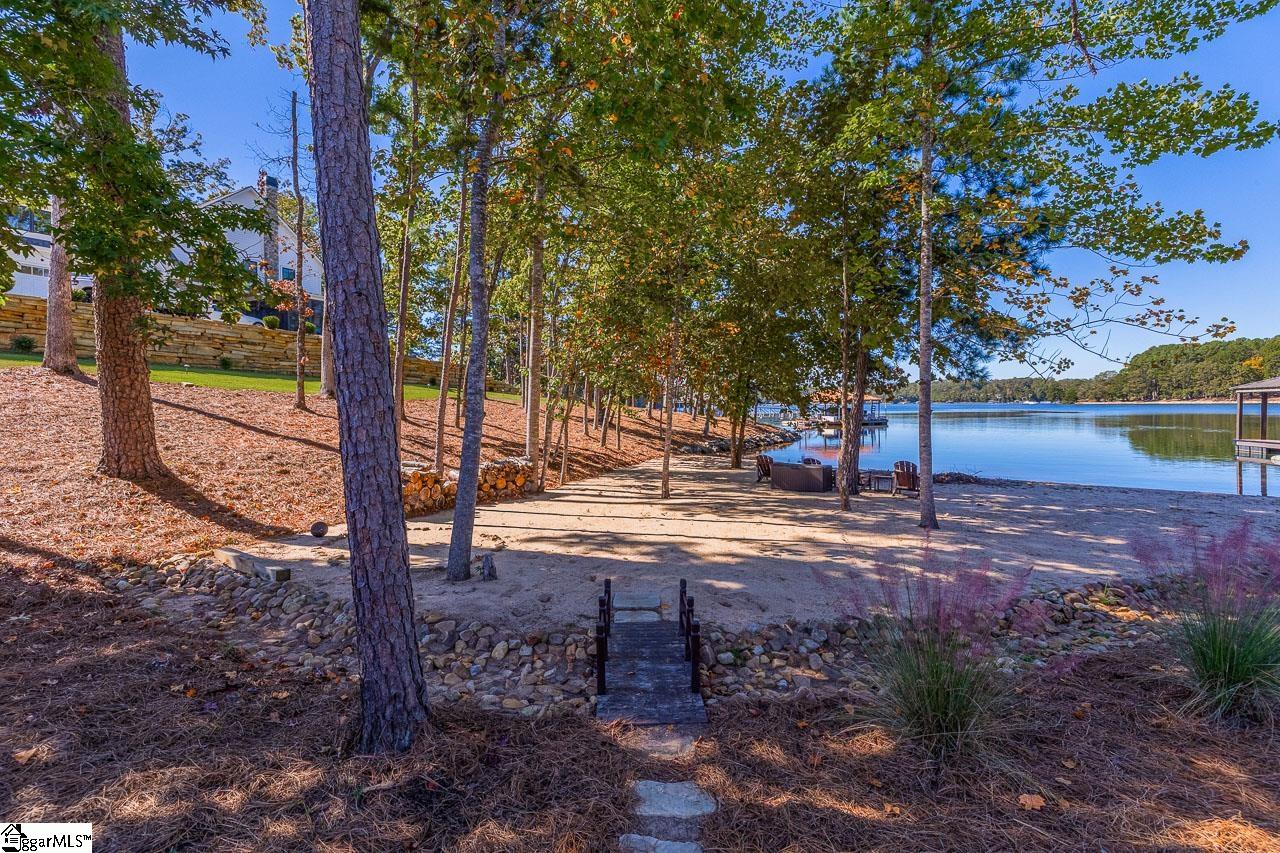 852 Necker Pointe Lane