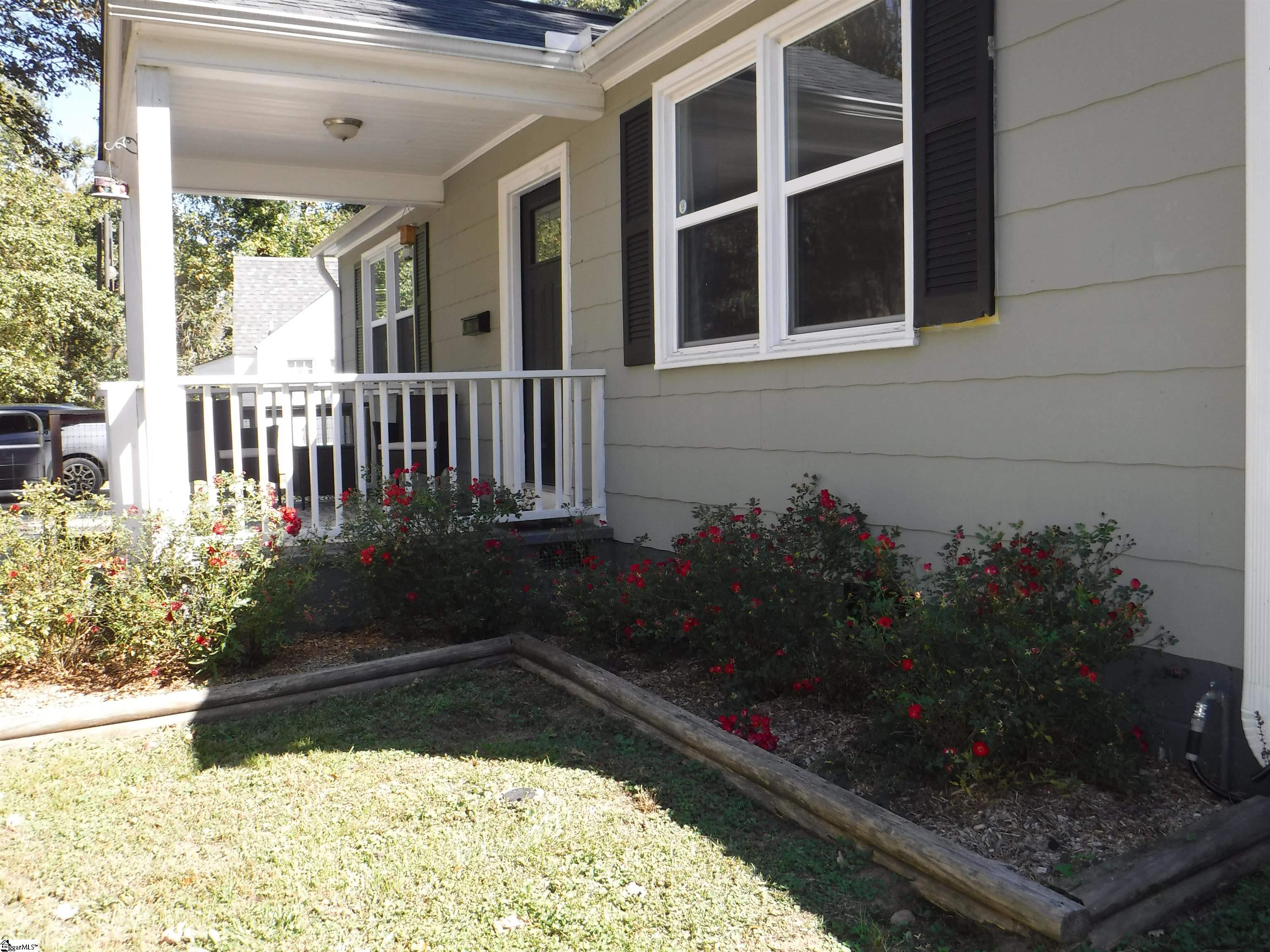 110 Oakleaf Drive
