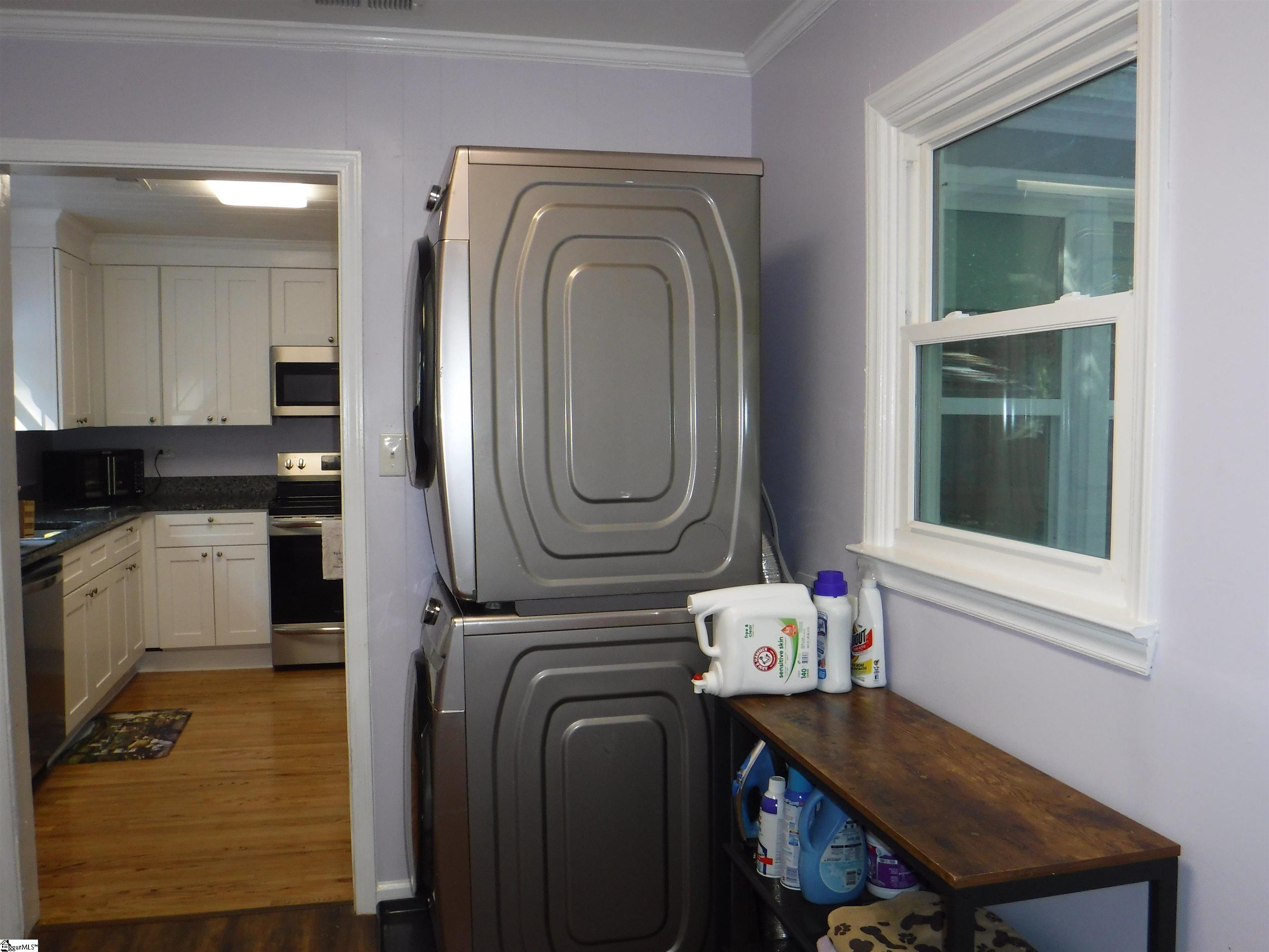 110 Oakleaf Drive