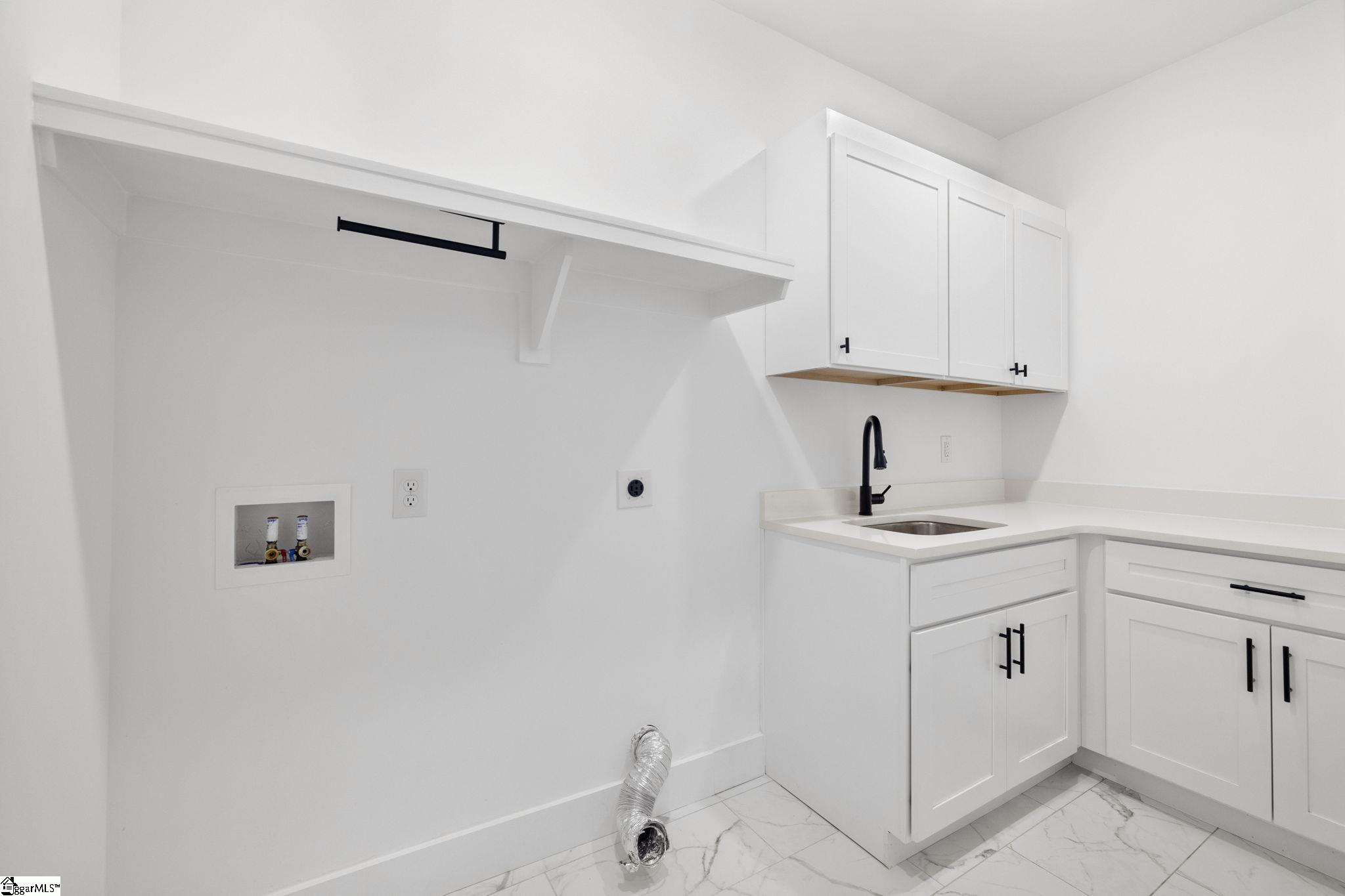 1695 Hickory Nut Road