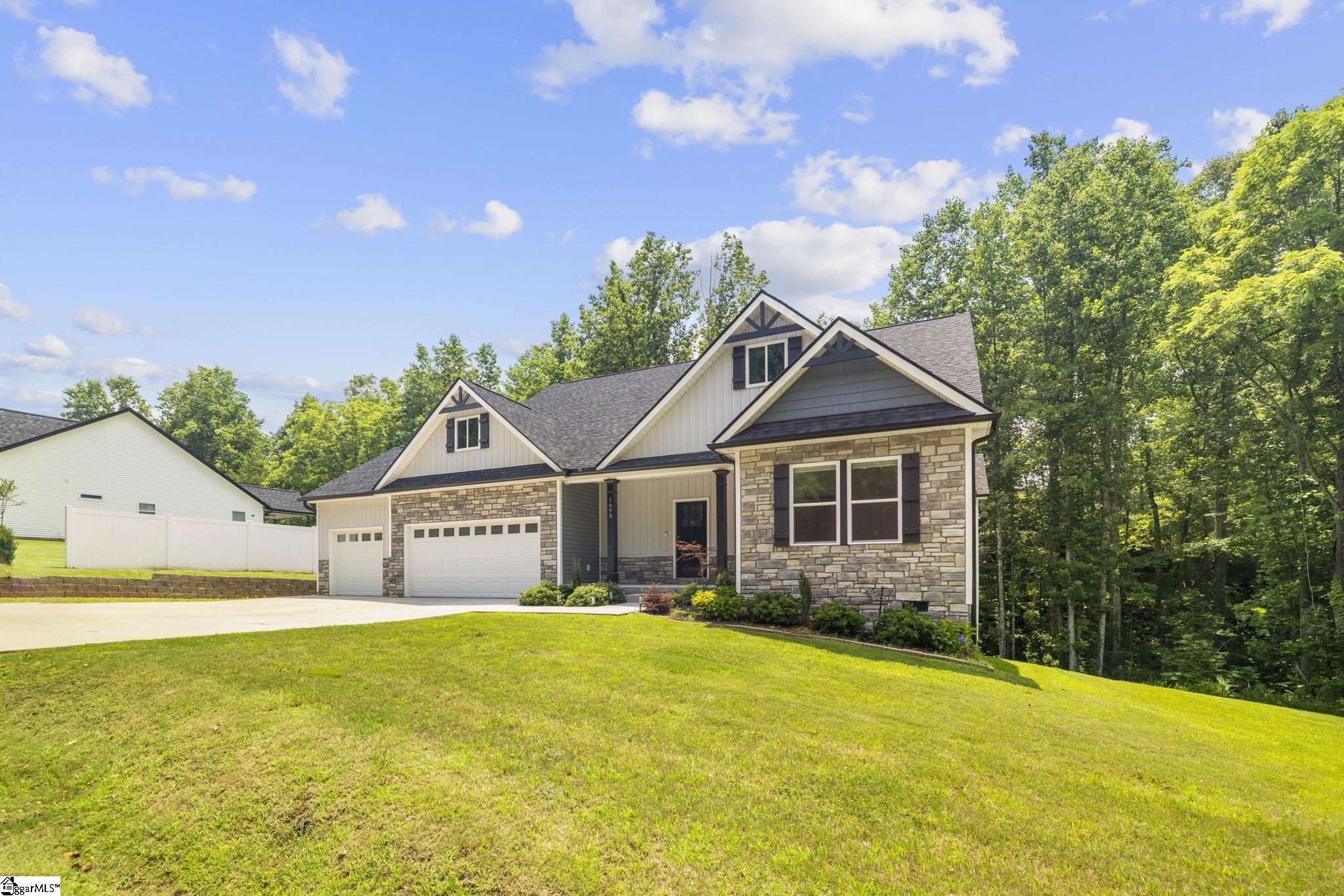 1695 Hickory Nut Road