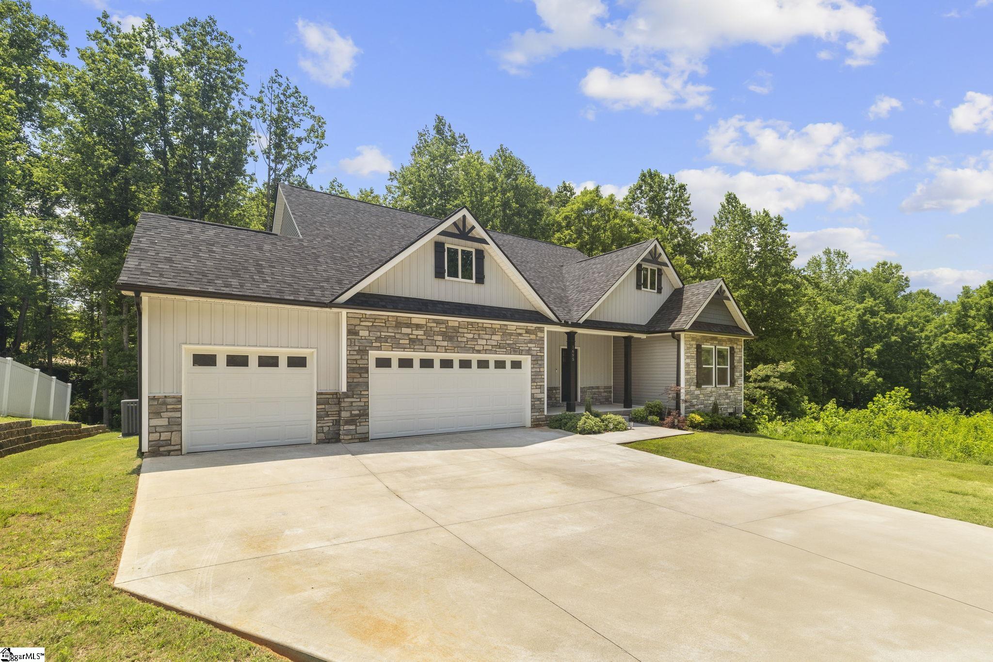 1695 Hickory Nut Road