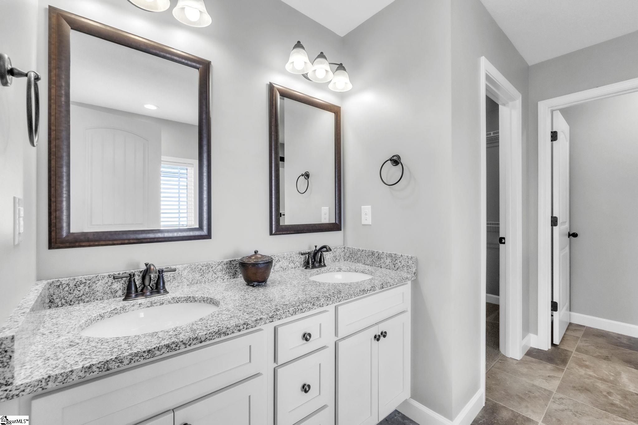 4 Orchard Crest Court