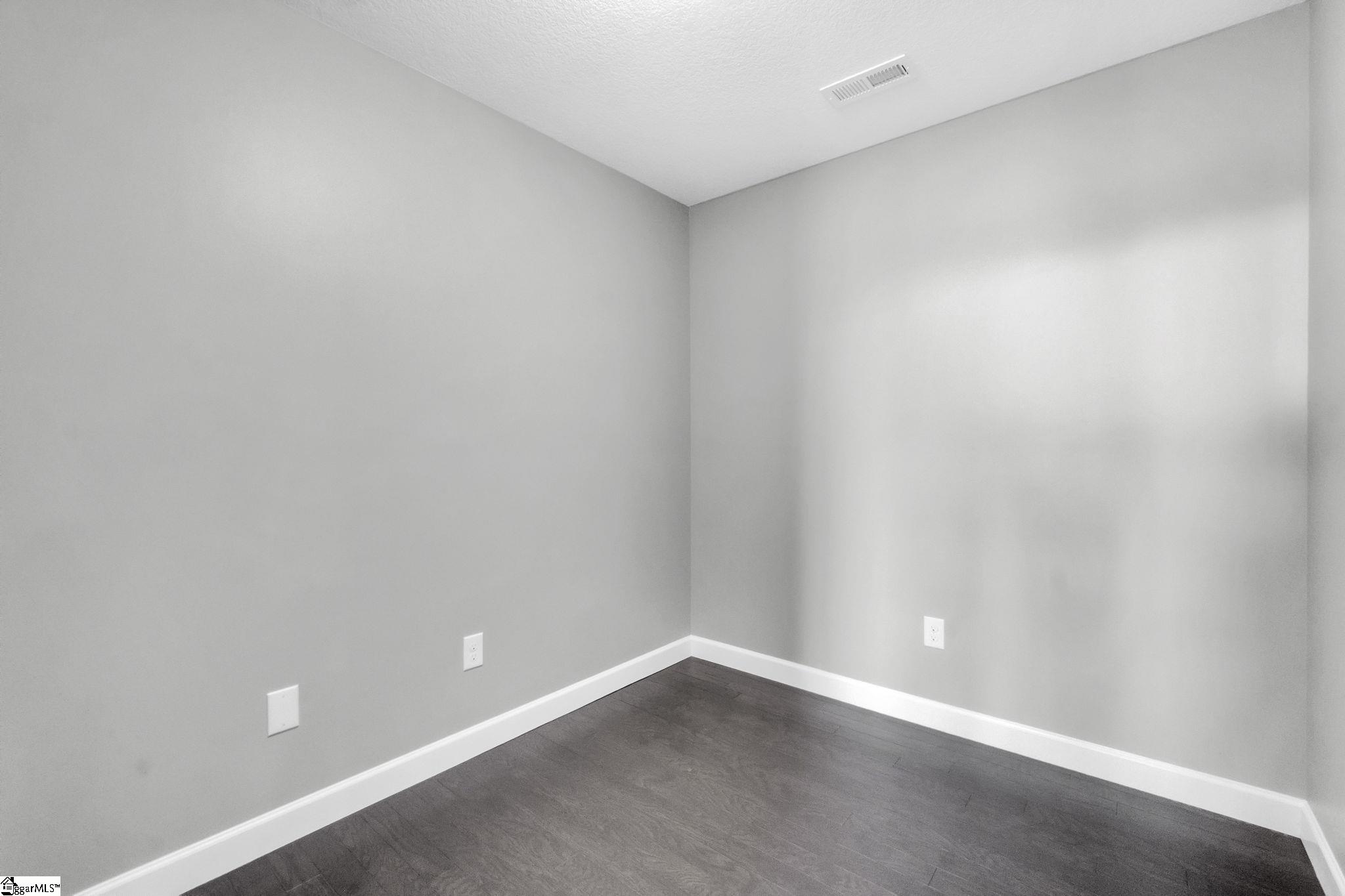 4 Orchard Crest Court