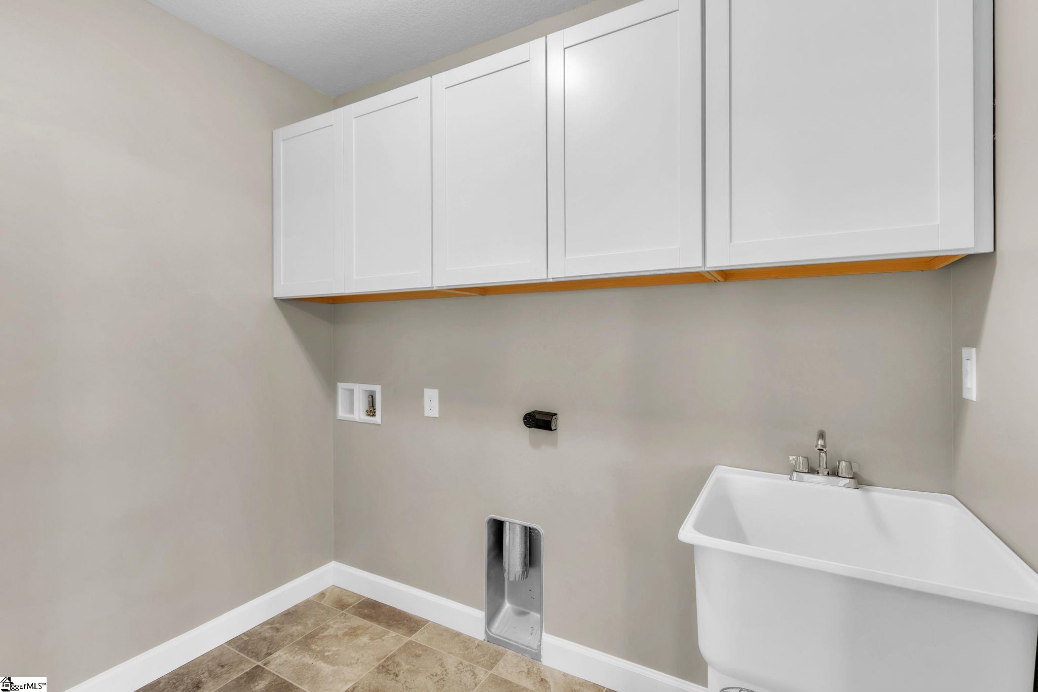 4 Orchard Crest Court