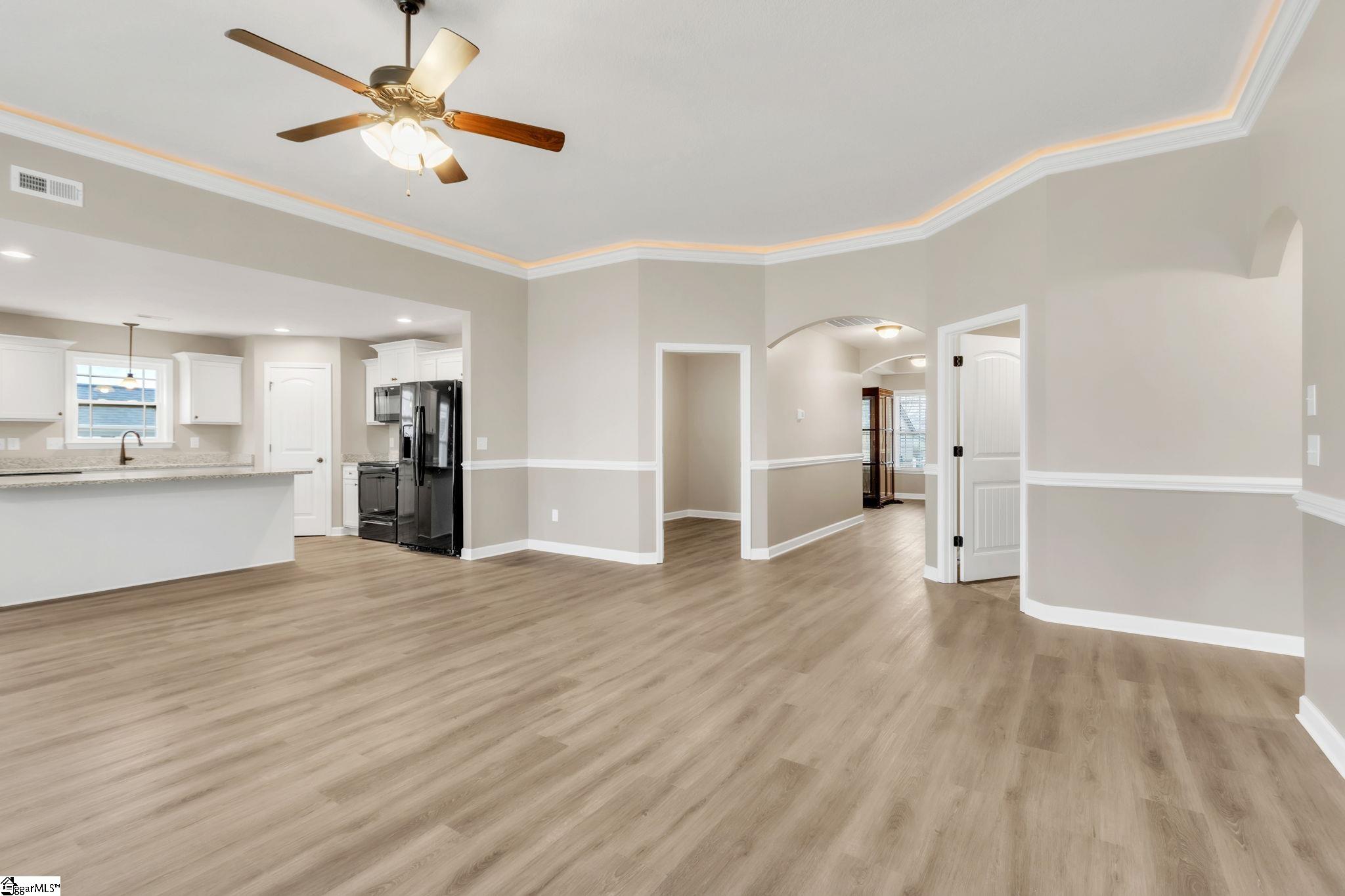 4 Orchard Crest Court