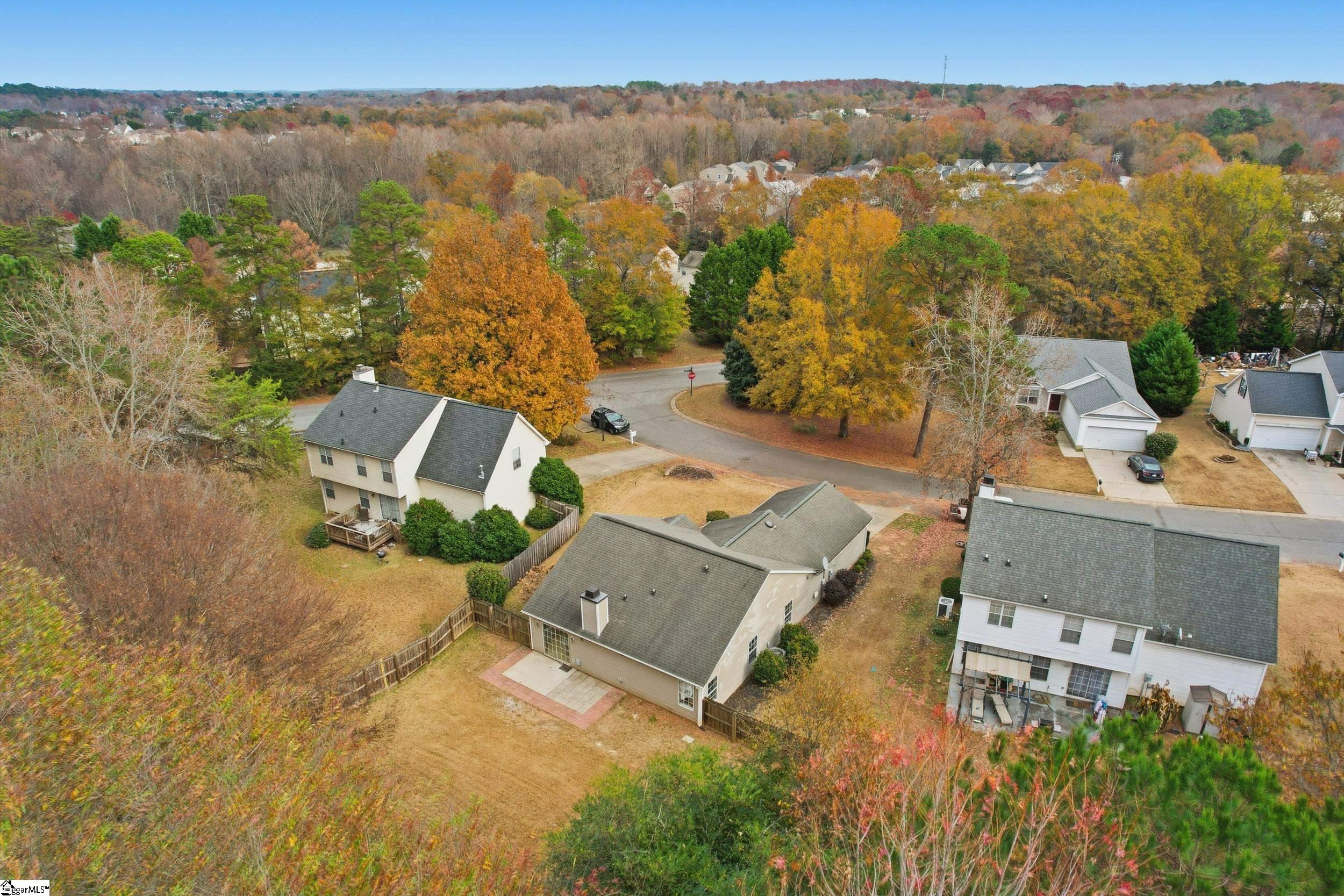 4 Hawkesbury Road