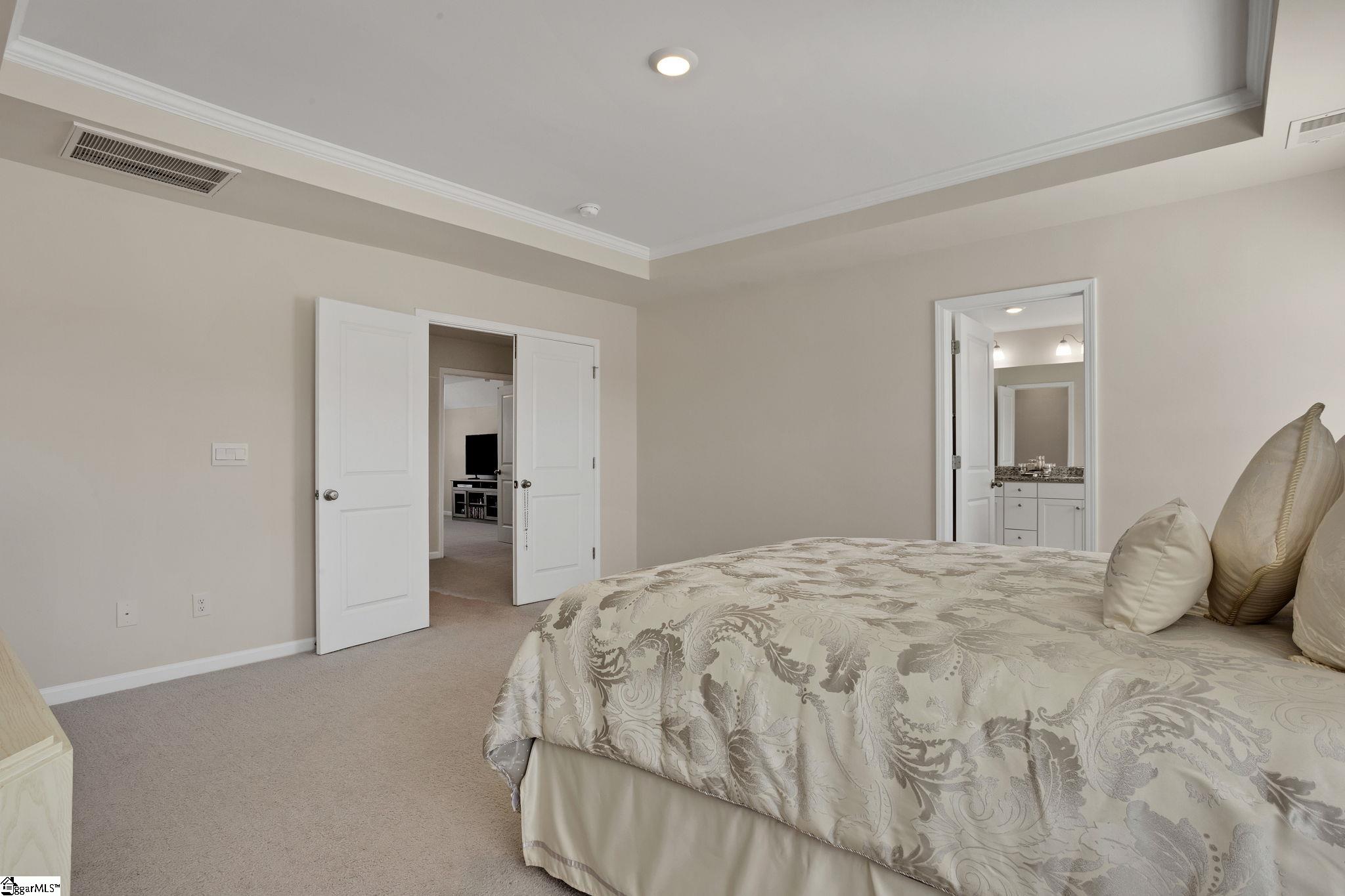 415 Raleighwood Lane