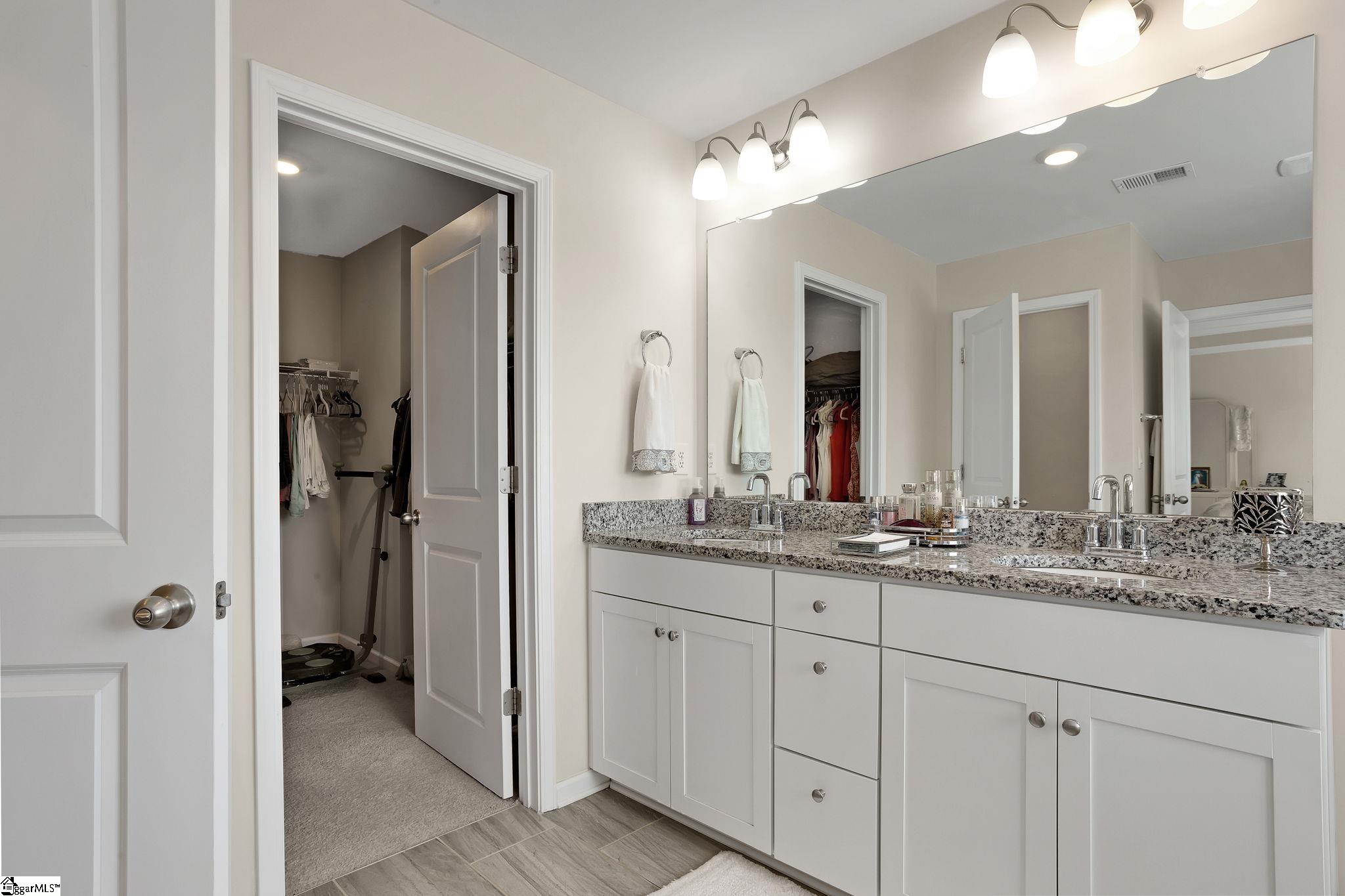 415 Raleighwood Lane