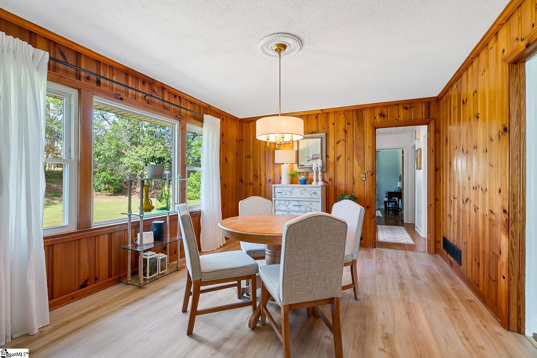 2313 Poplar Lane