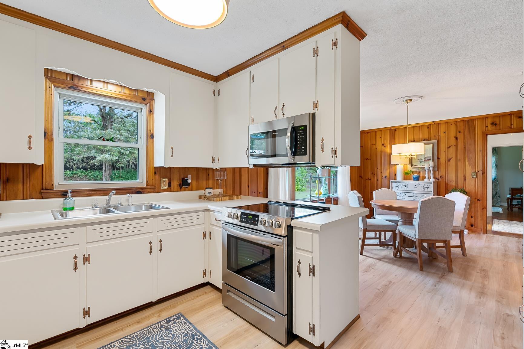 2313 Poplar Lane