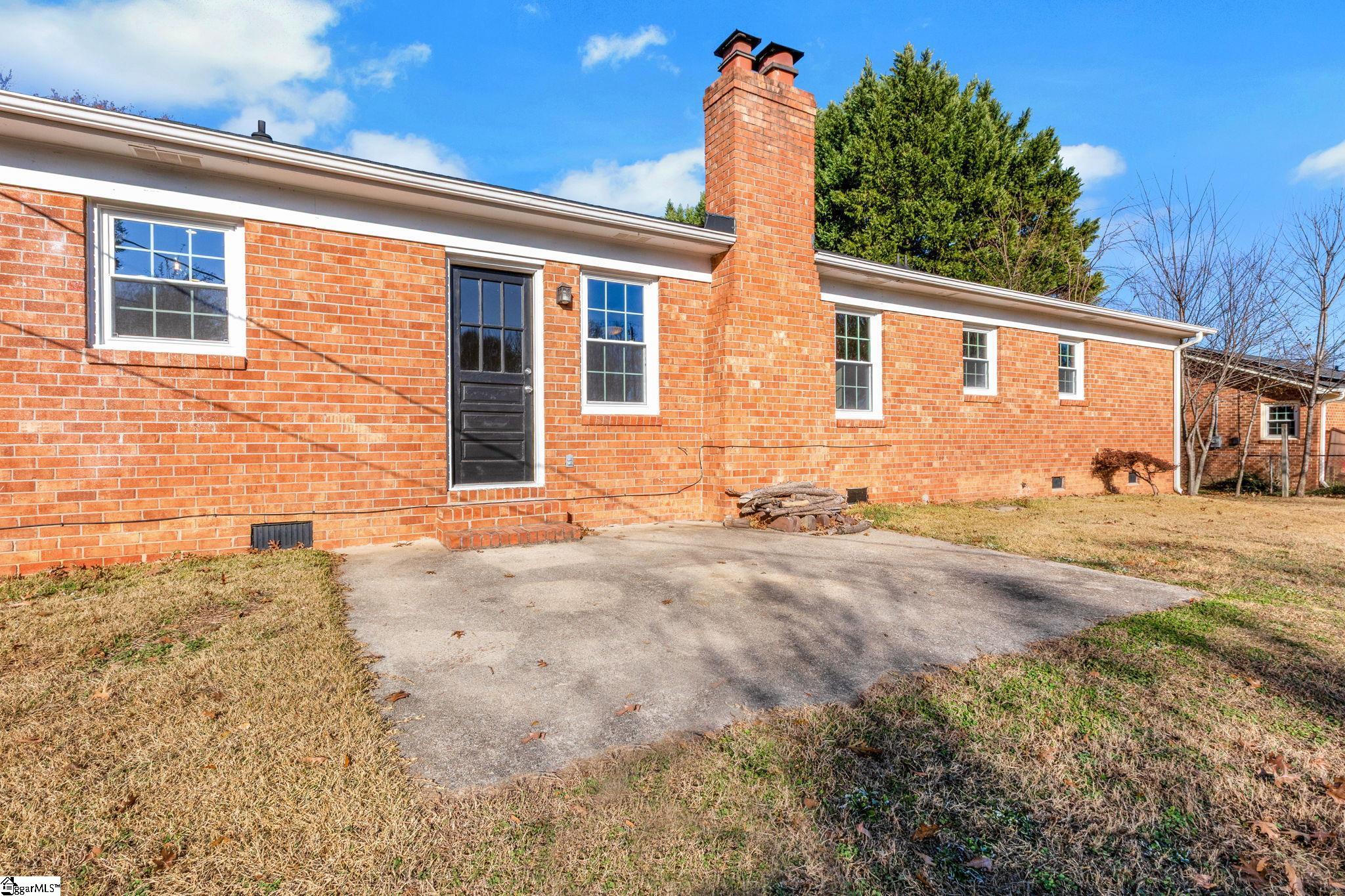 106 Lynn Drive
