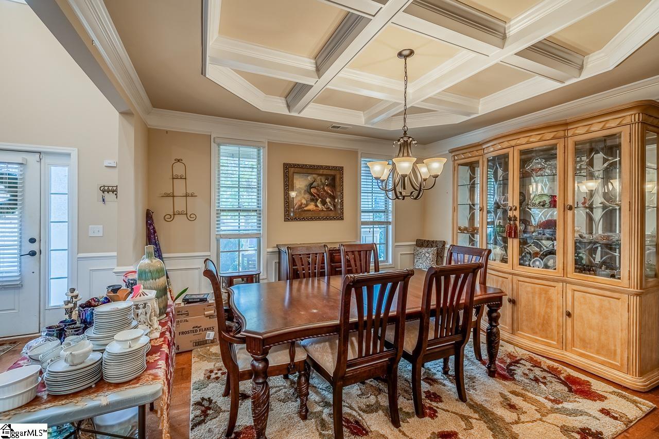 51 Wood Hollow Circle