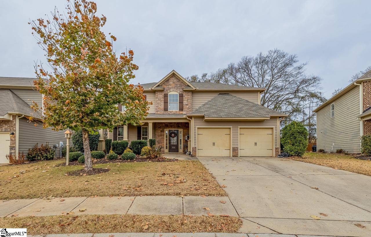 51 Wood Hollow Circle