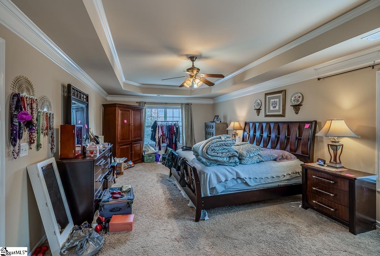 51 Wood Hollow Circle