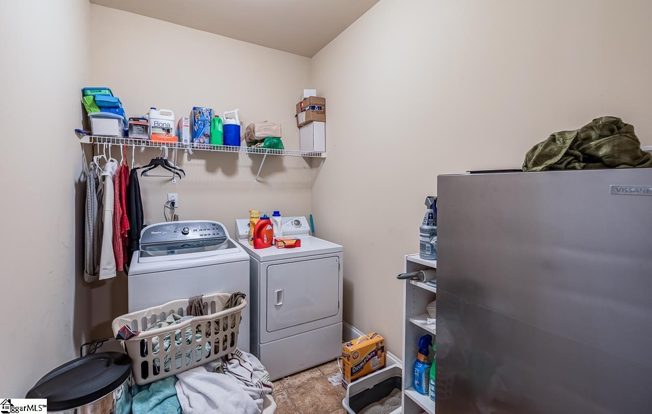 51 Wood Hollow Circle