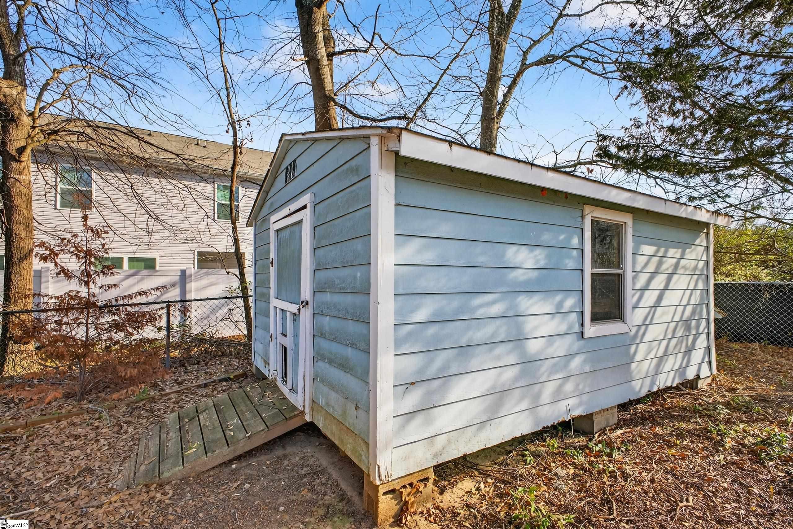 404 Frostberry Court