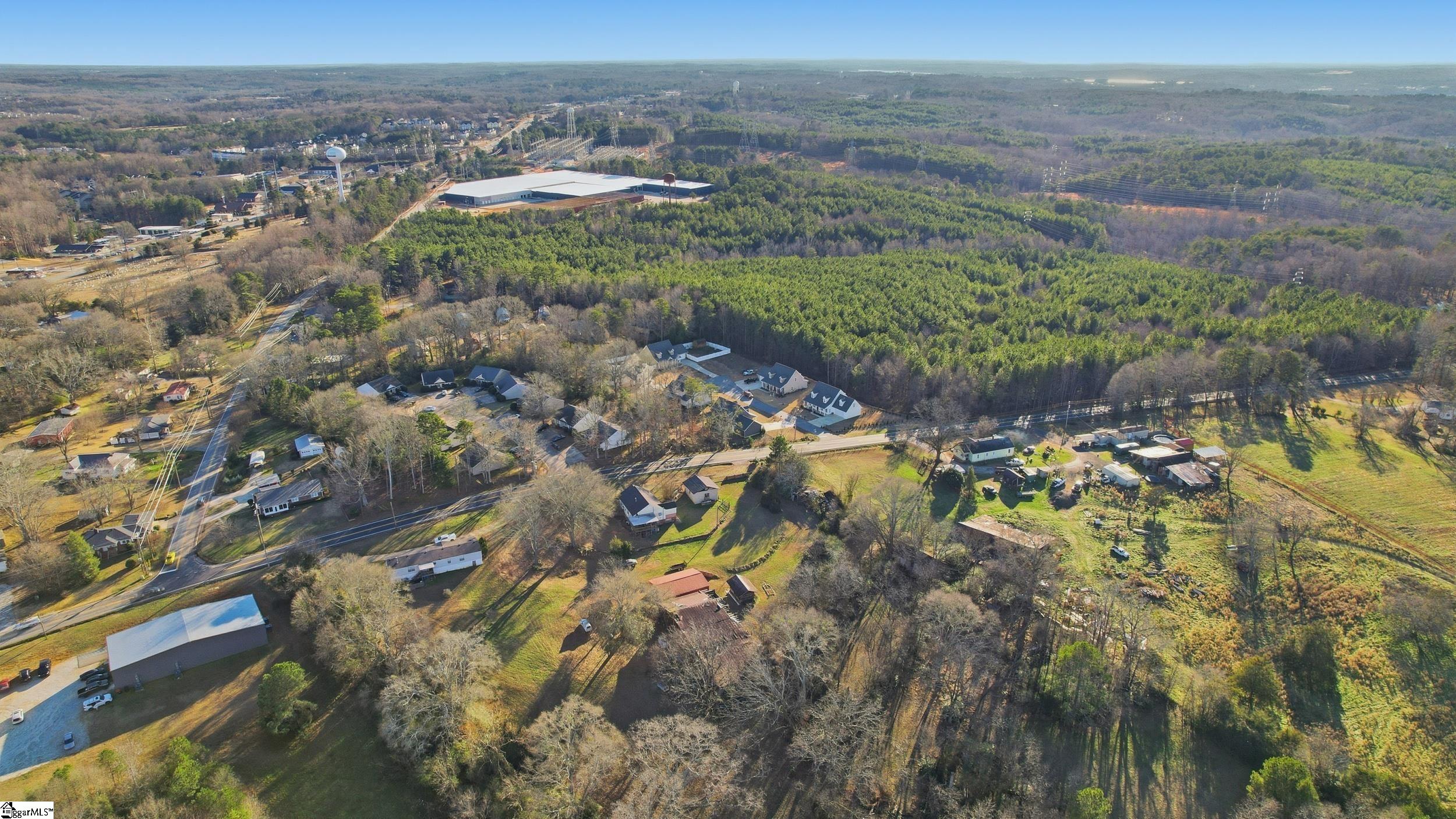 103 W Chestnut Court