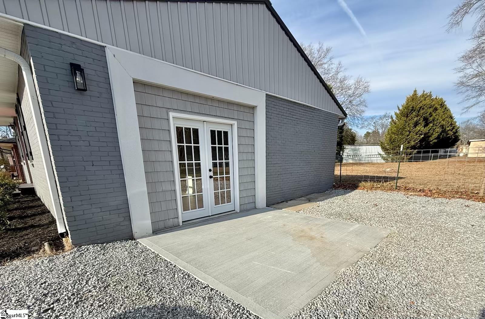 111 Westwood Drive