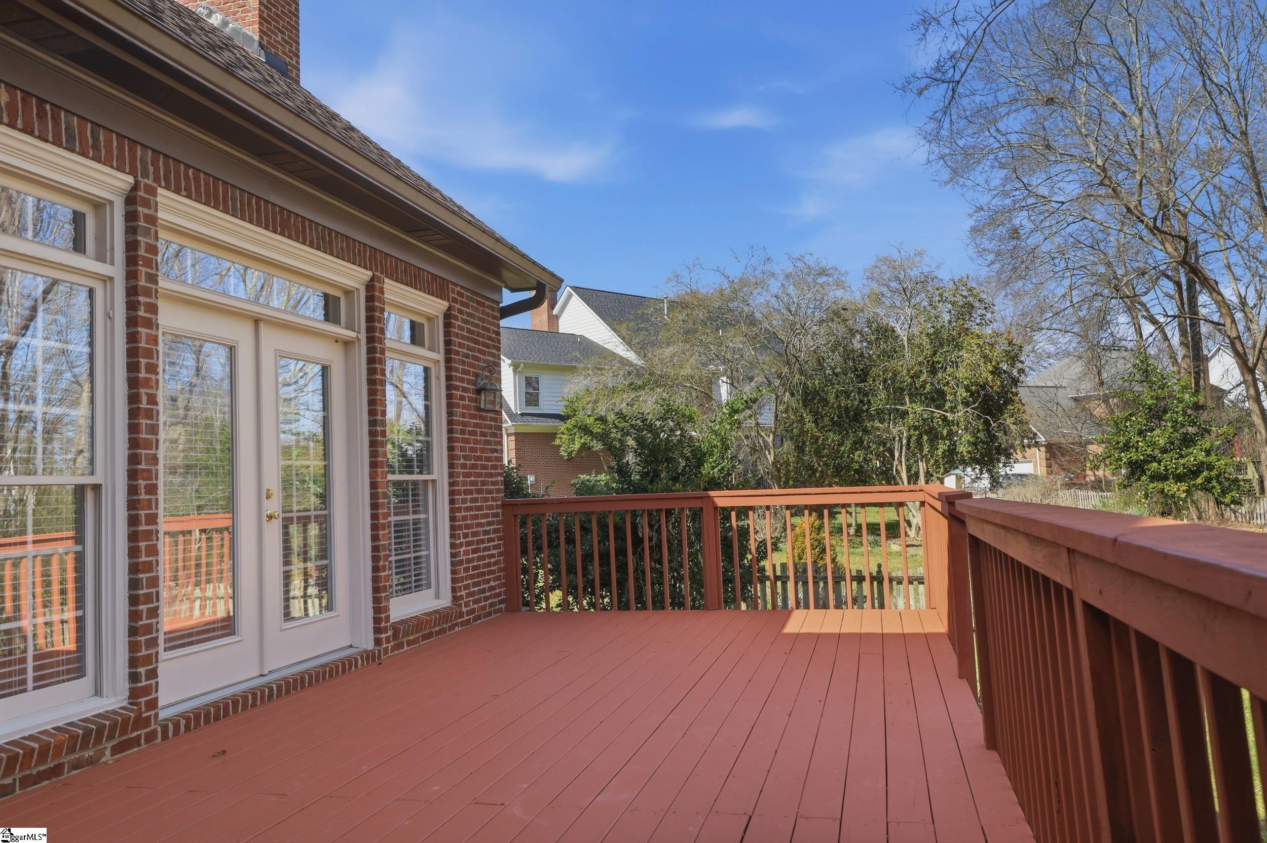 103 Silver Fox Trail