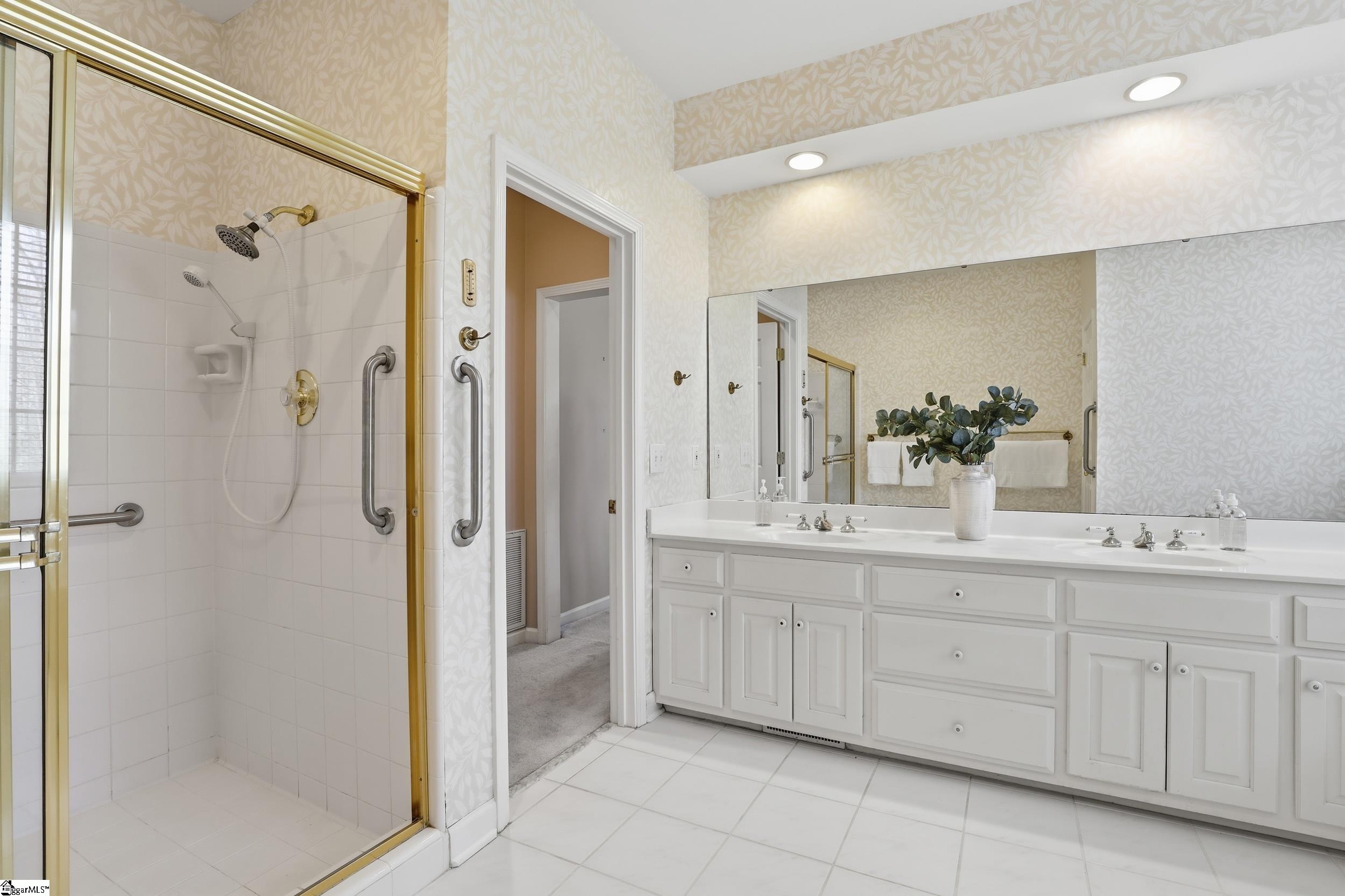 103 Silver Fox Trail