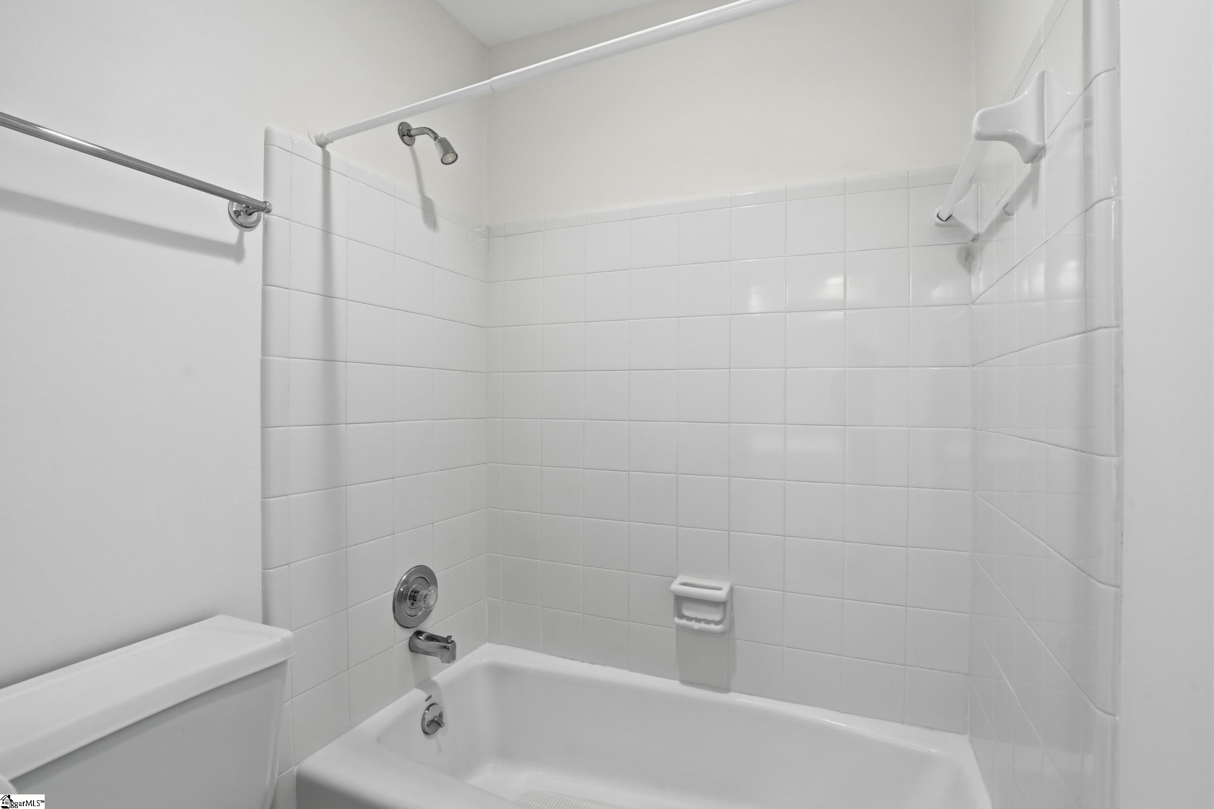 103 Silver Fox Trail